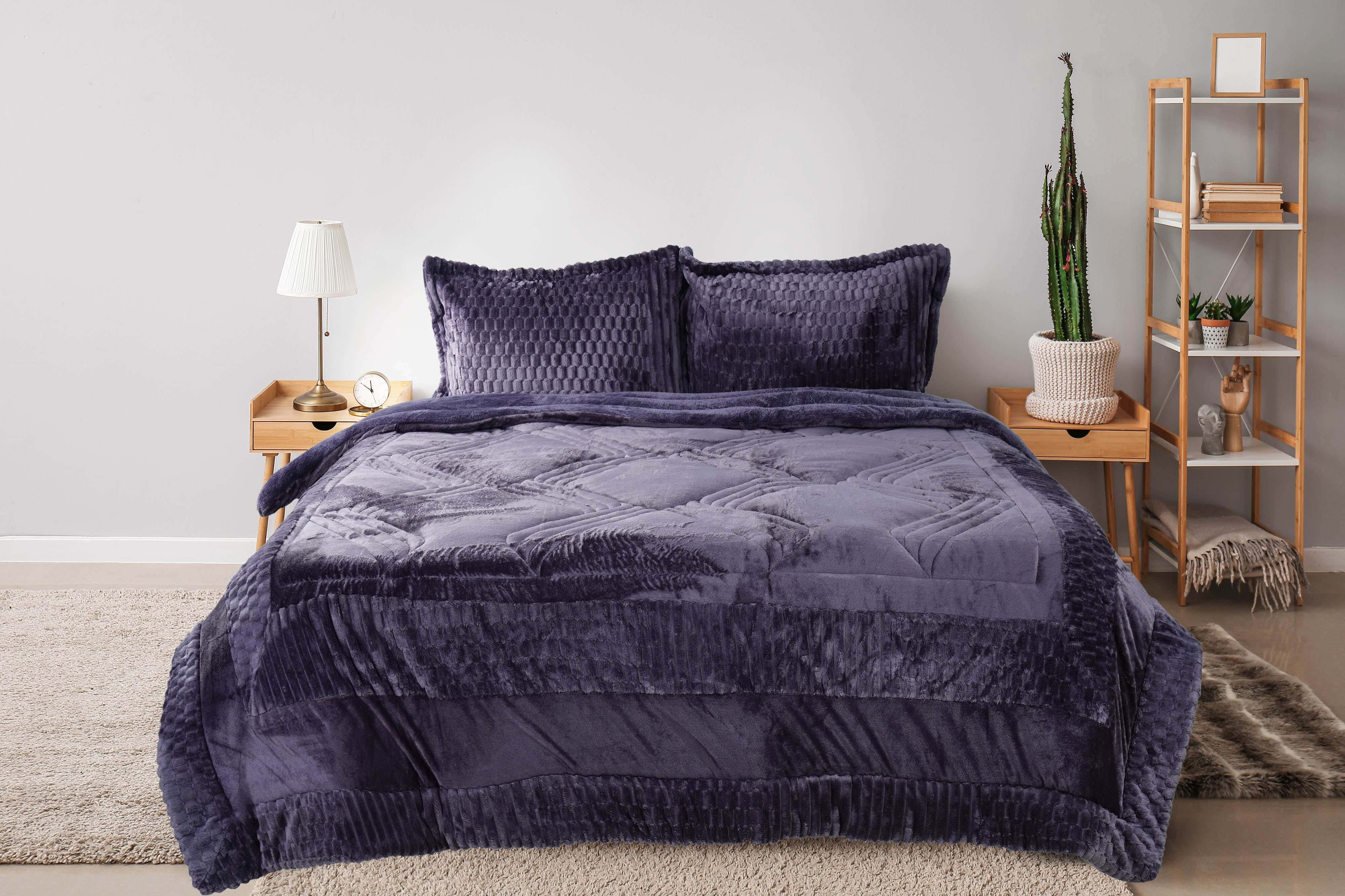 Tag Velvet Quilt Set, 3 Pieces, 240x260 cm, 6450 gm - Purple