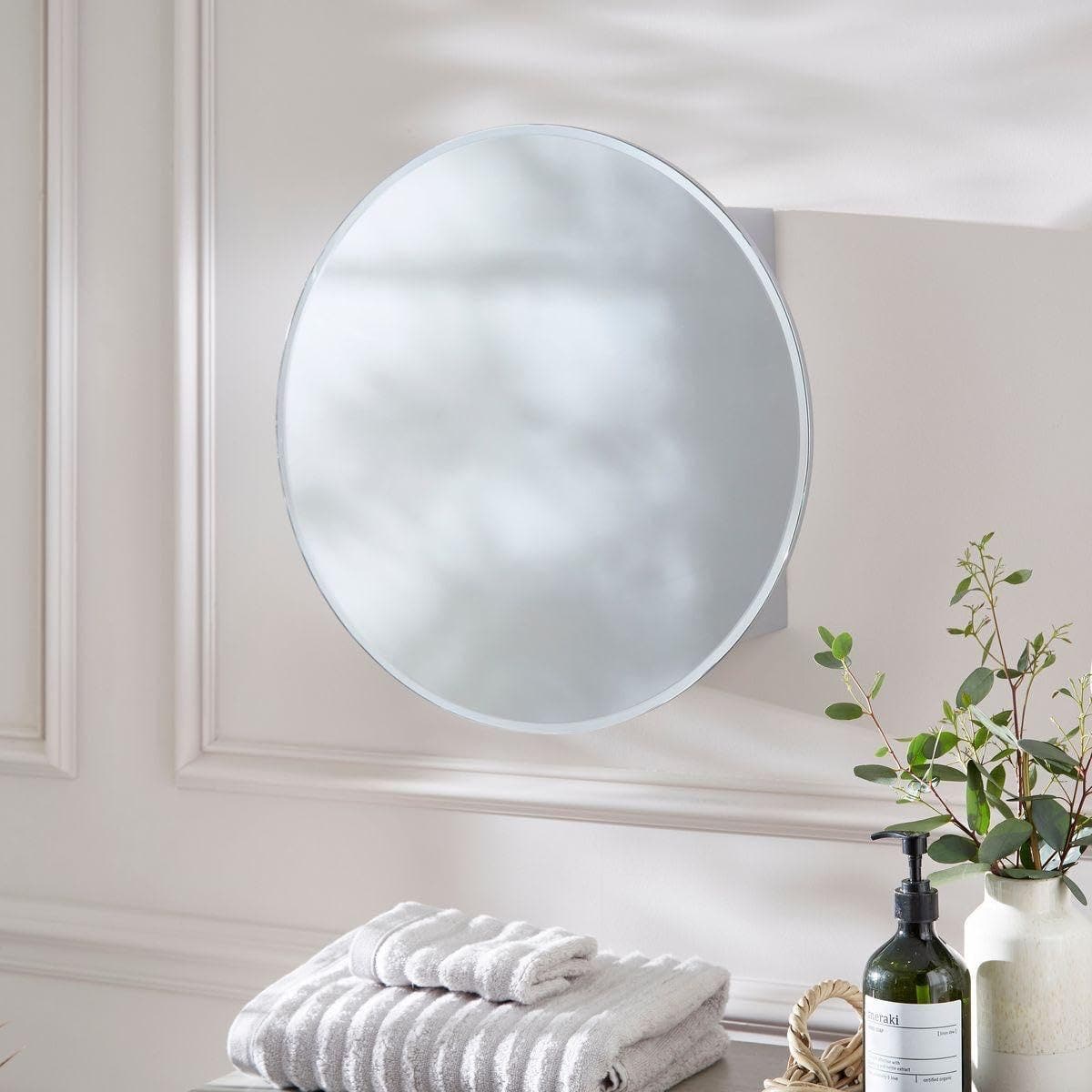 Lion Hose Modern Illuminated Touch Sensor Wall Mirror, 70x70x3 Cm - White Frame