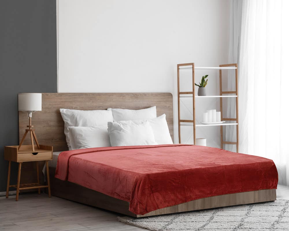 Dream Bed Velvet Bed Heater, 220×240 cm, 1700 grm - Dark Red