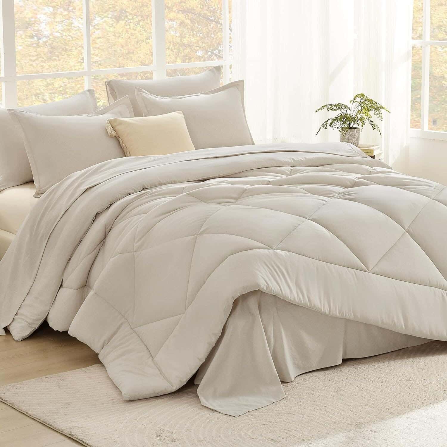 Almira Mattress Hotel-Quality Duvet – Fibersoft Down-Alternative Filling (300 GSM), 240×220 cm – Café