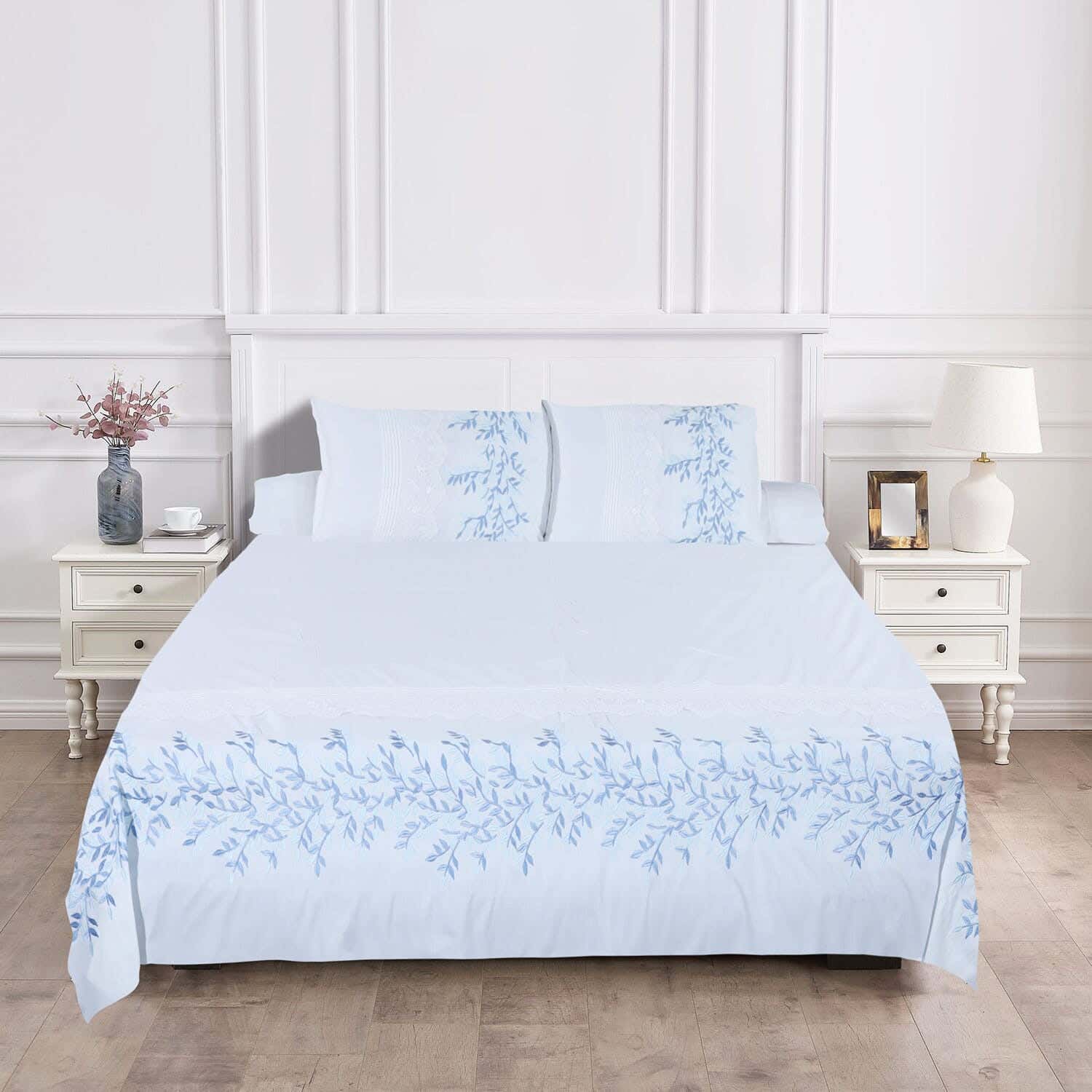 White Gold Cotton Bika  Comforter and Bed Sheet Set, 5 Pieces, 240×240 cm, 4100 gm - Light Blue