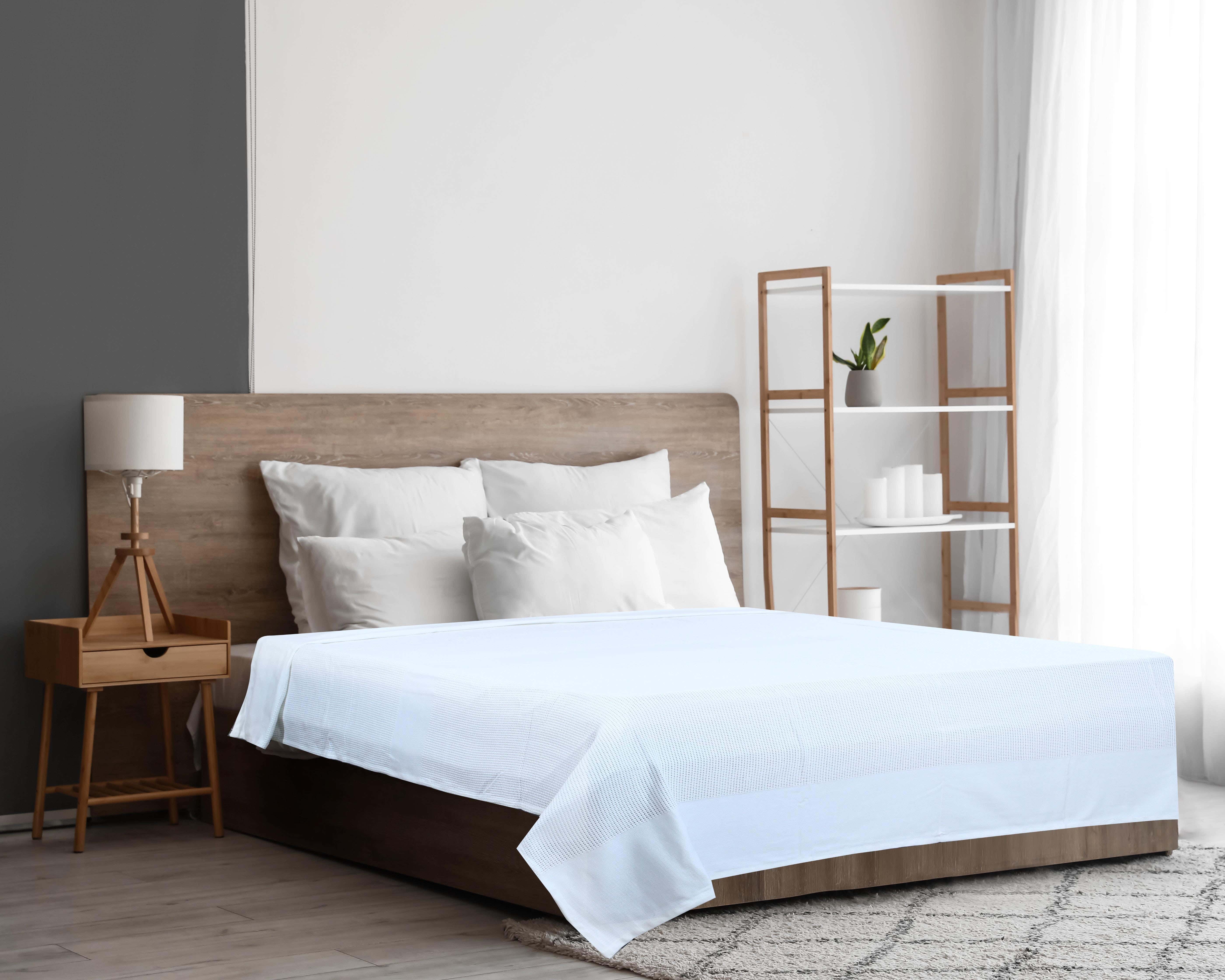Mehalla Cotton Comforter, 230x250 cm, approximately 375 g - White