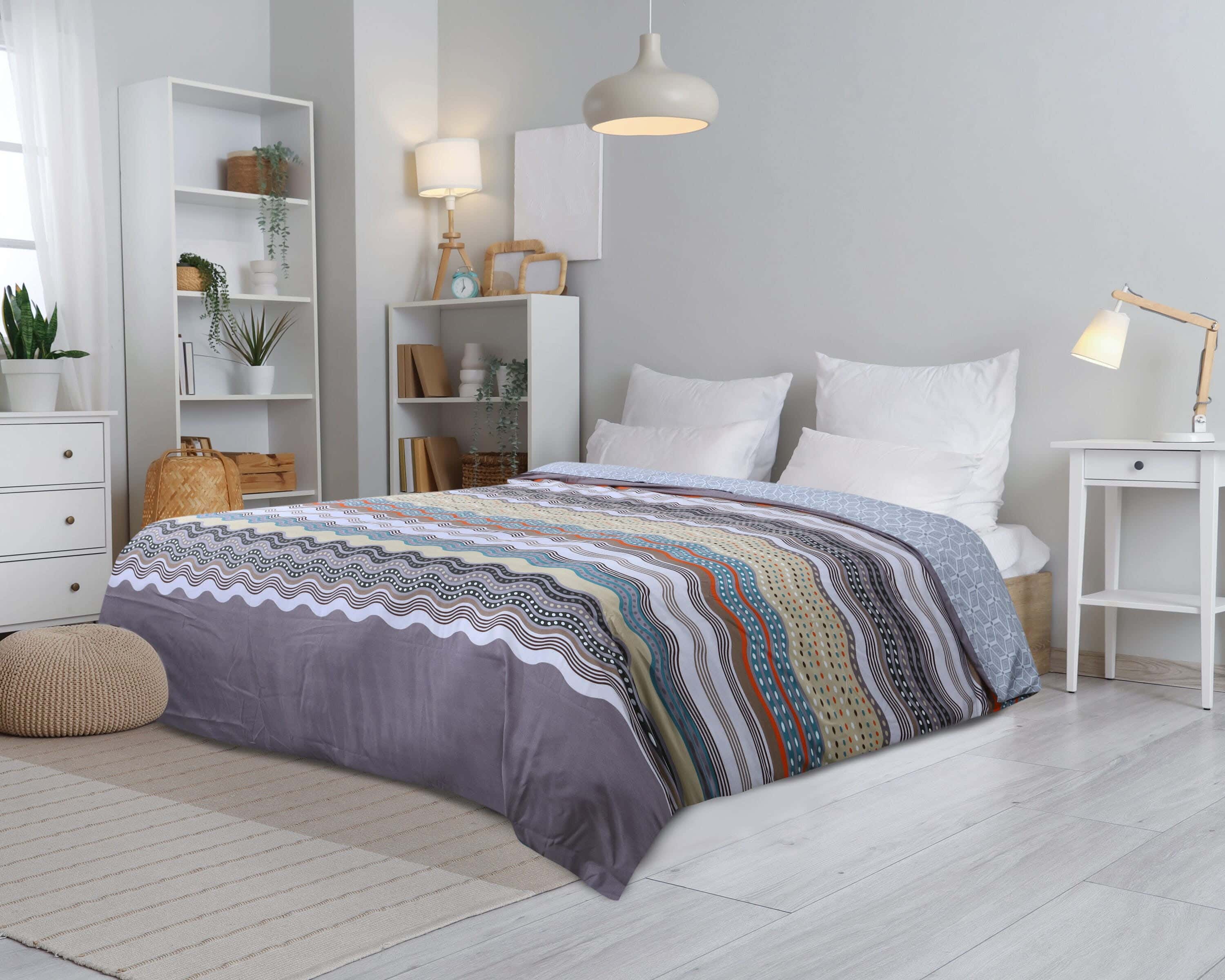 Forbed Microfiber Quilt Cover, 240×240 cm, 1500 gm - Multicolor