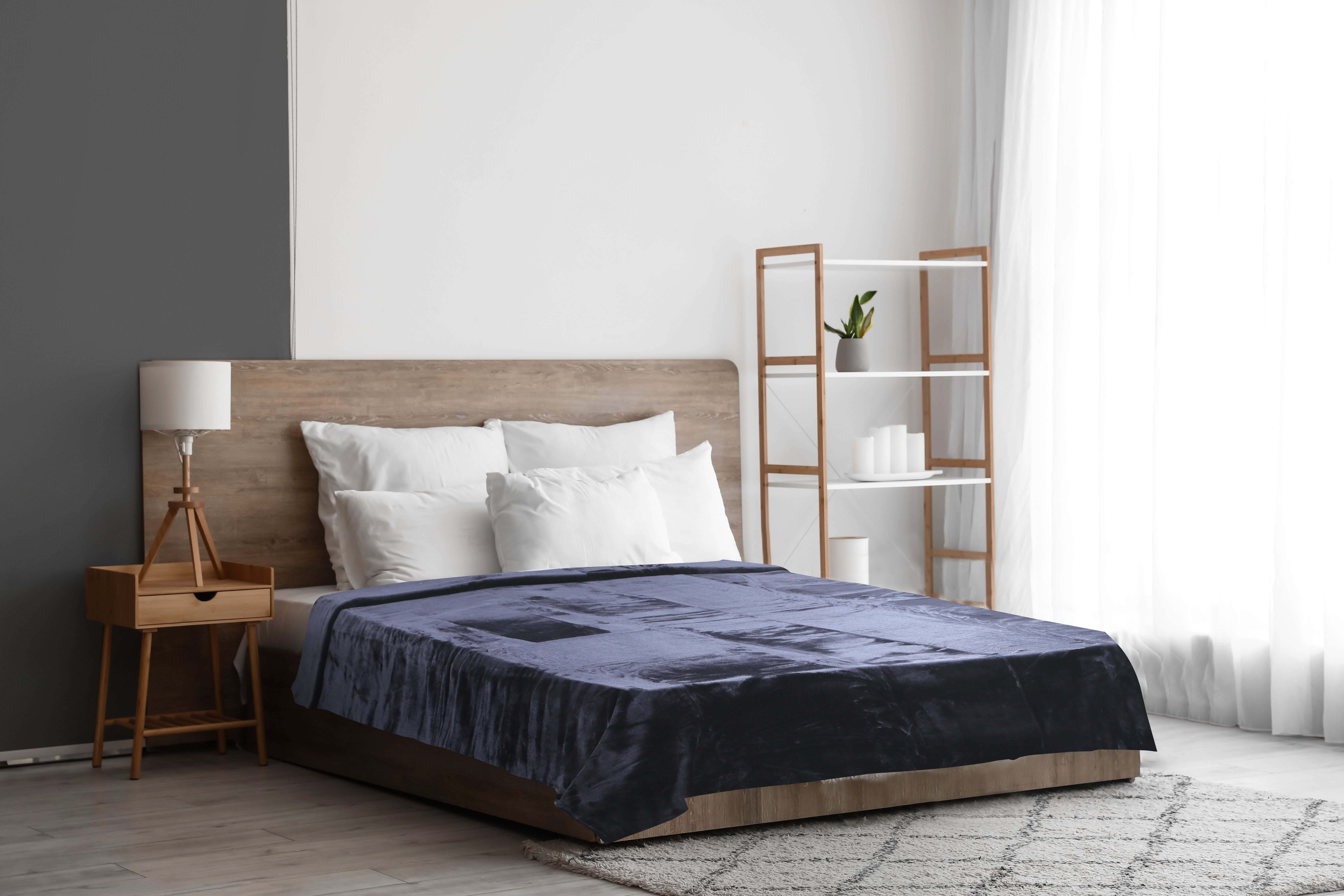 Morano Velvet Bed Heater, 220×240 cm, 1540 gm - Black