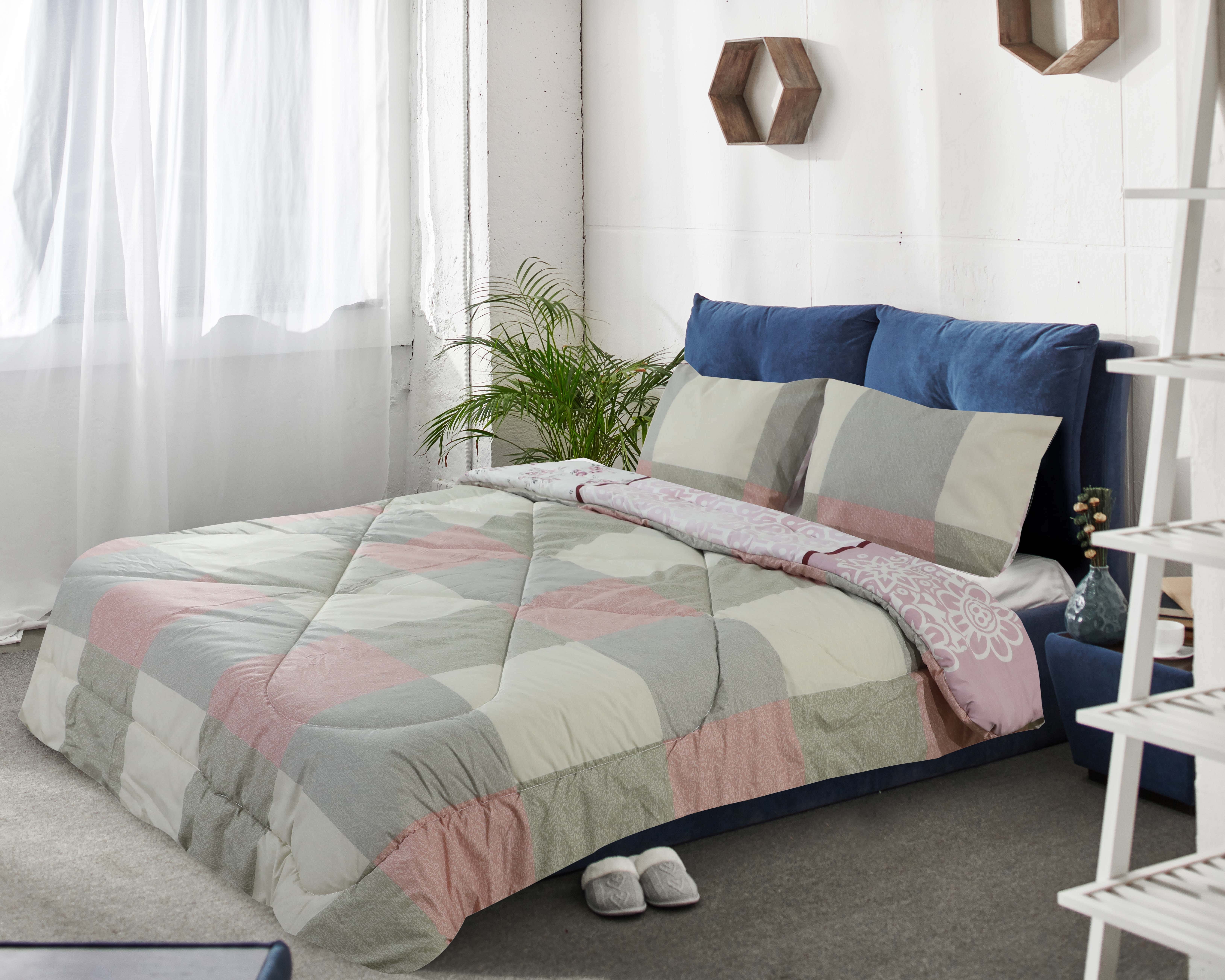 Royal Palace Cotton Quilt Set, 3 Pieces, 240×260 cm, 4300 Grams Approx - Multicolor