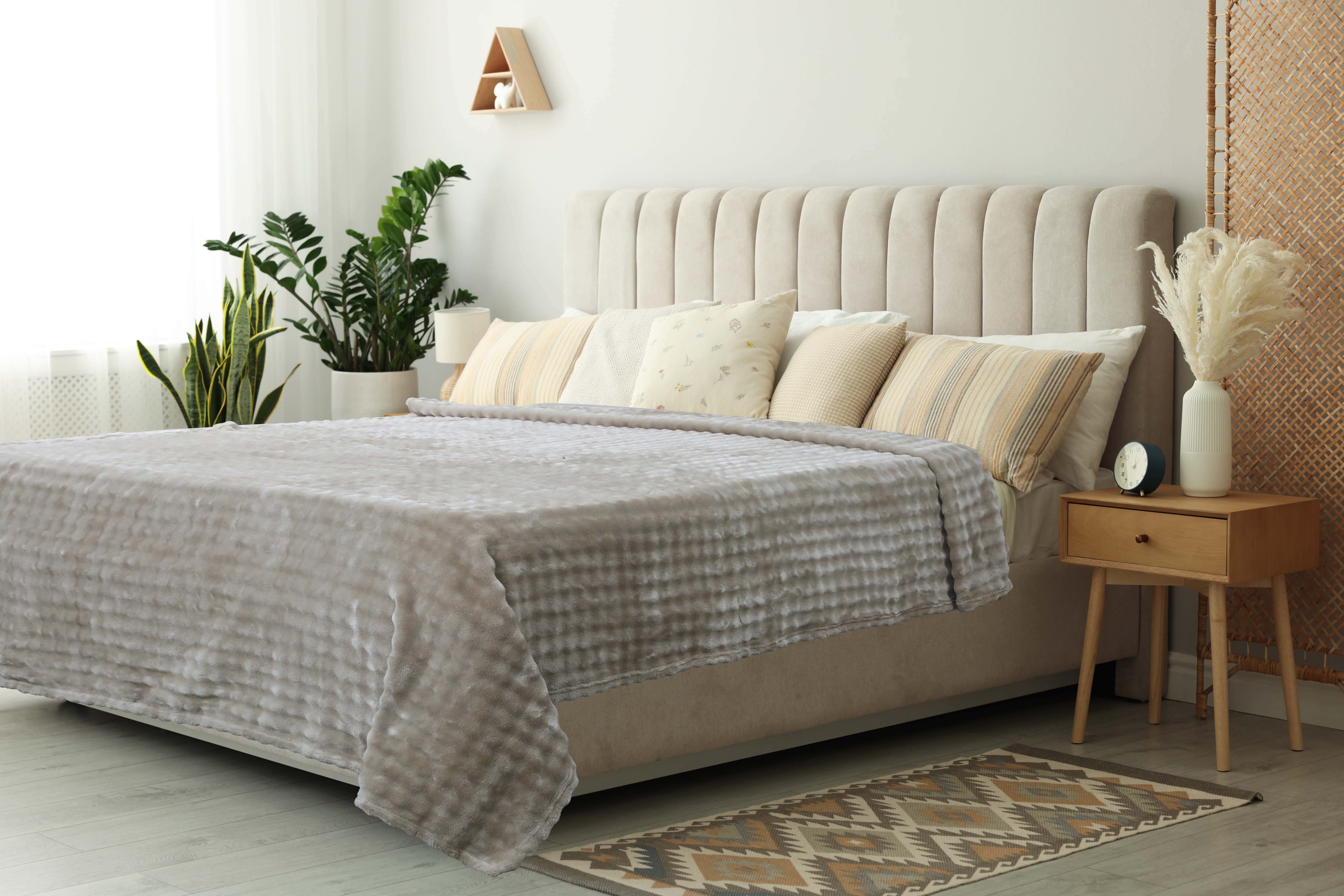 Morano Youth Velvet Blanket Set, 2 Pieces, 180×240 cm, 4000 gm - Beige