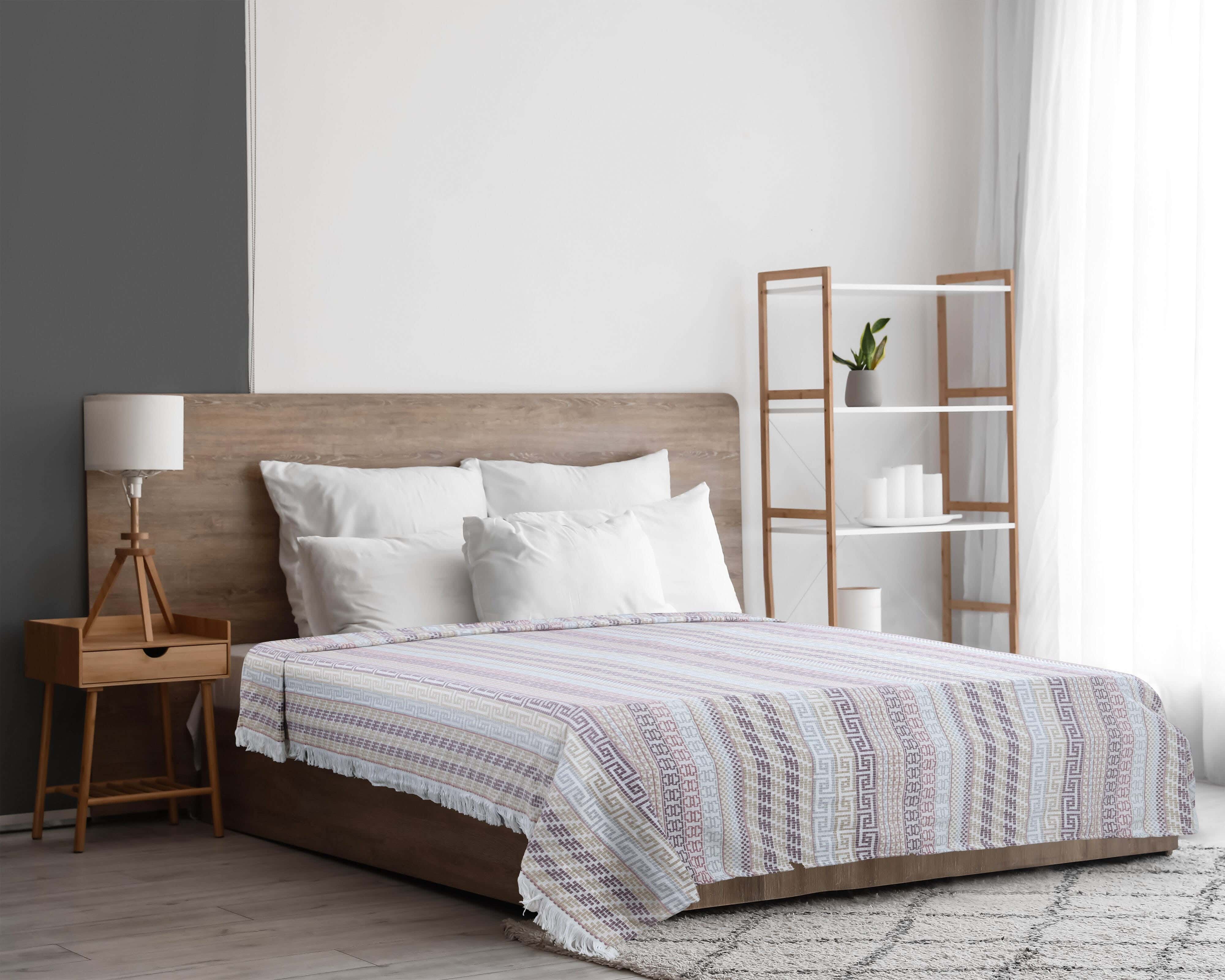 Joli Cotton Comforter, 240x220 cm, Approximately 2500 gm - Multicolor