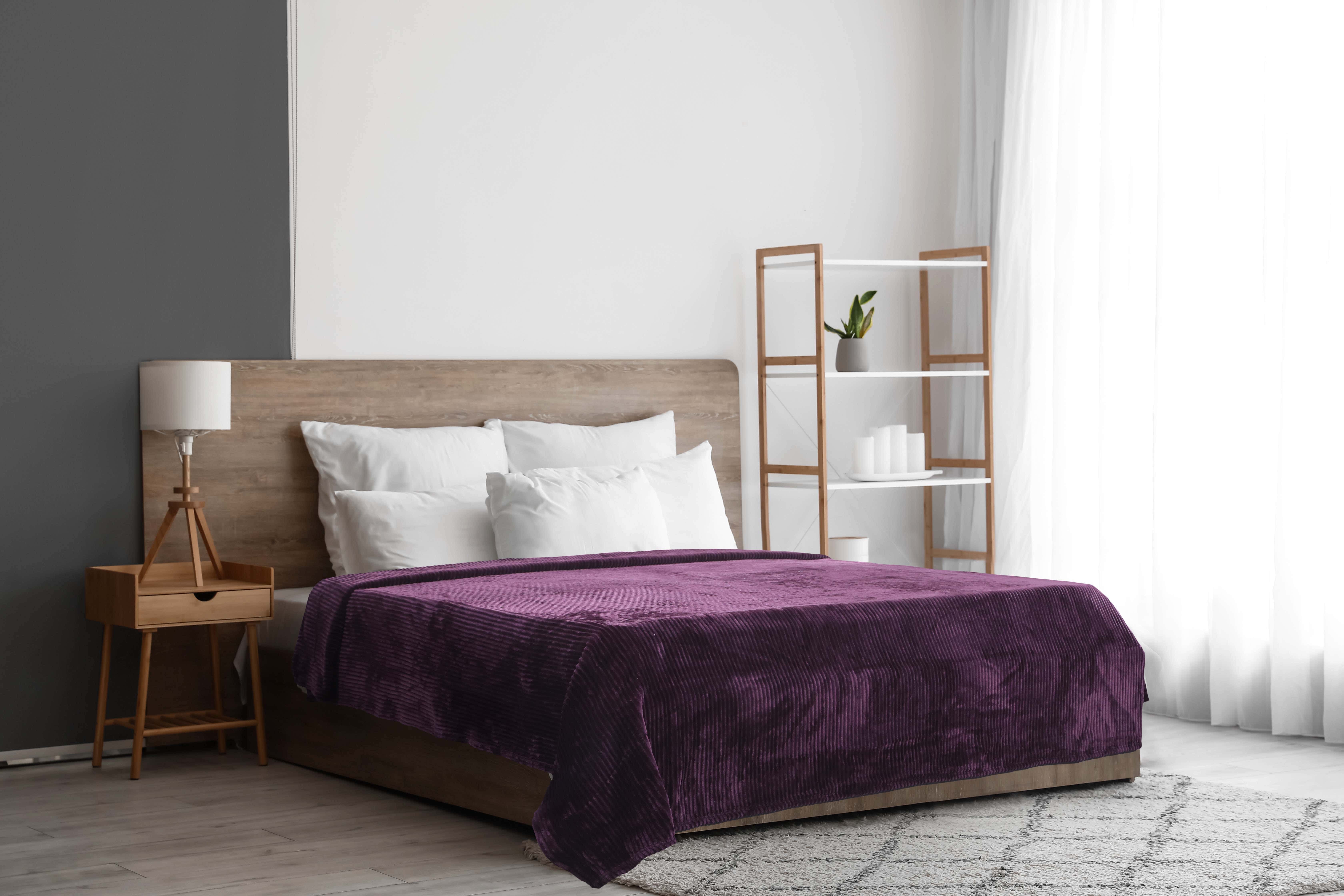 Morano Velvet Bed Heater, 220×240 cm, 1500 gm - Purple