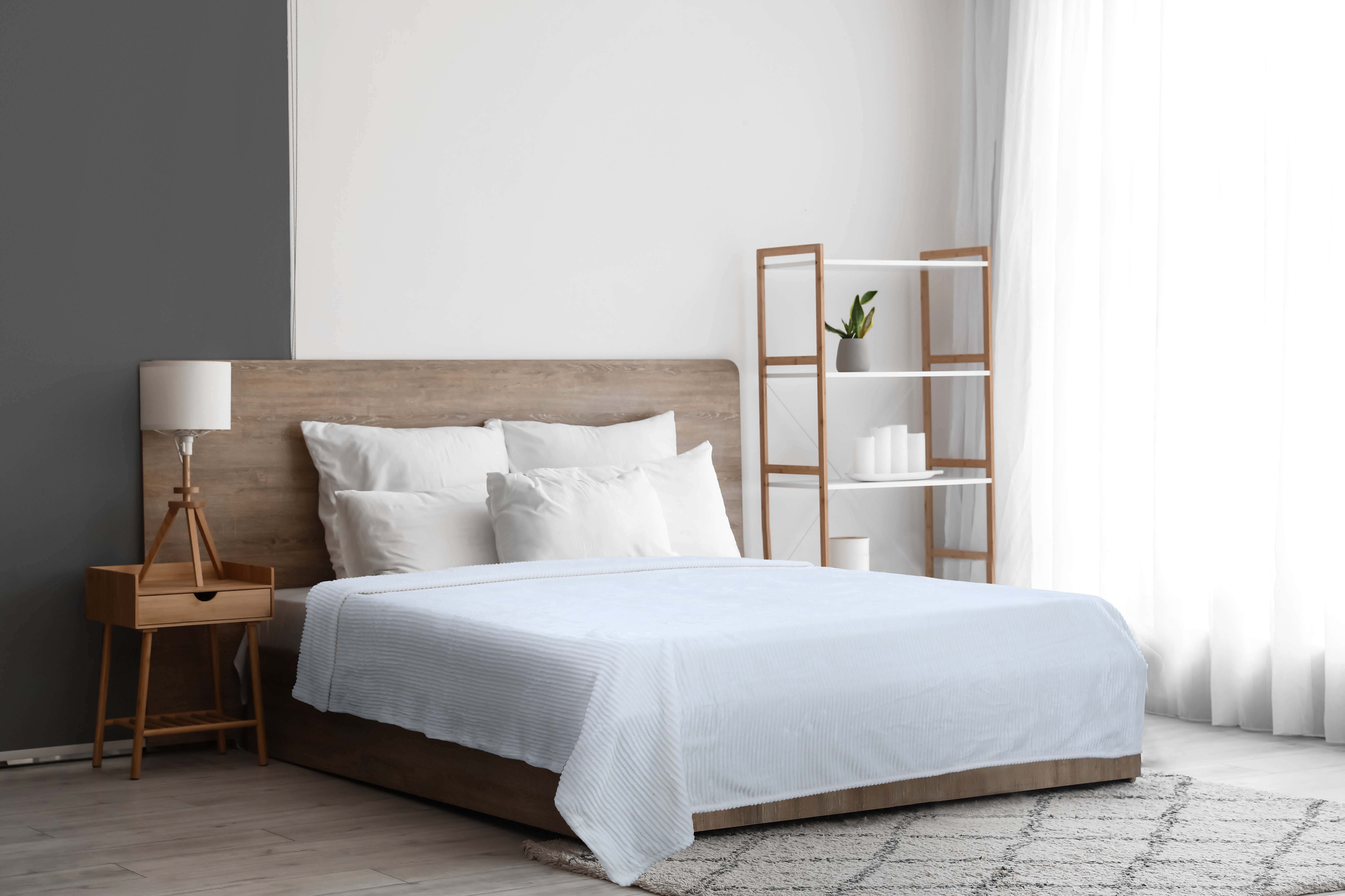 Morano Velvet Bed Heater, 220×240 cm, 1500 gm - White