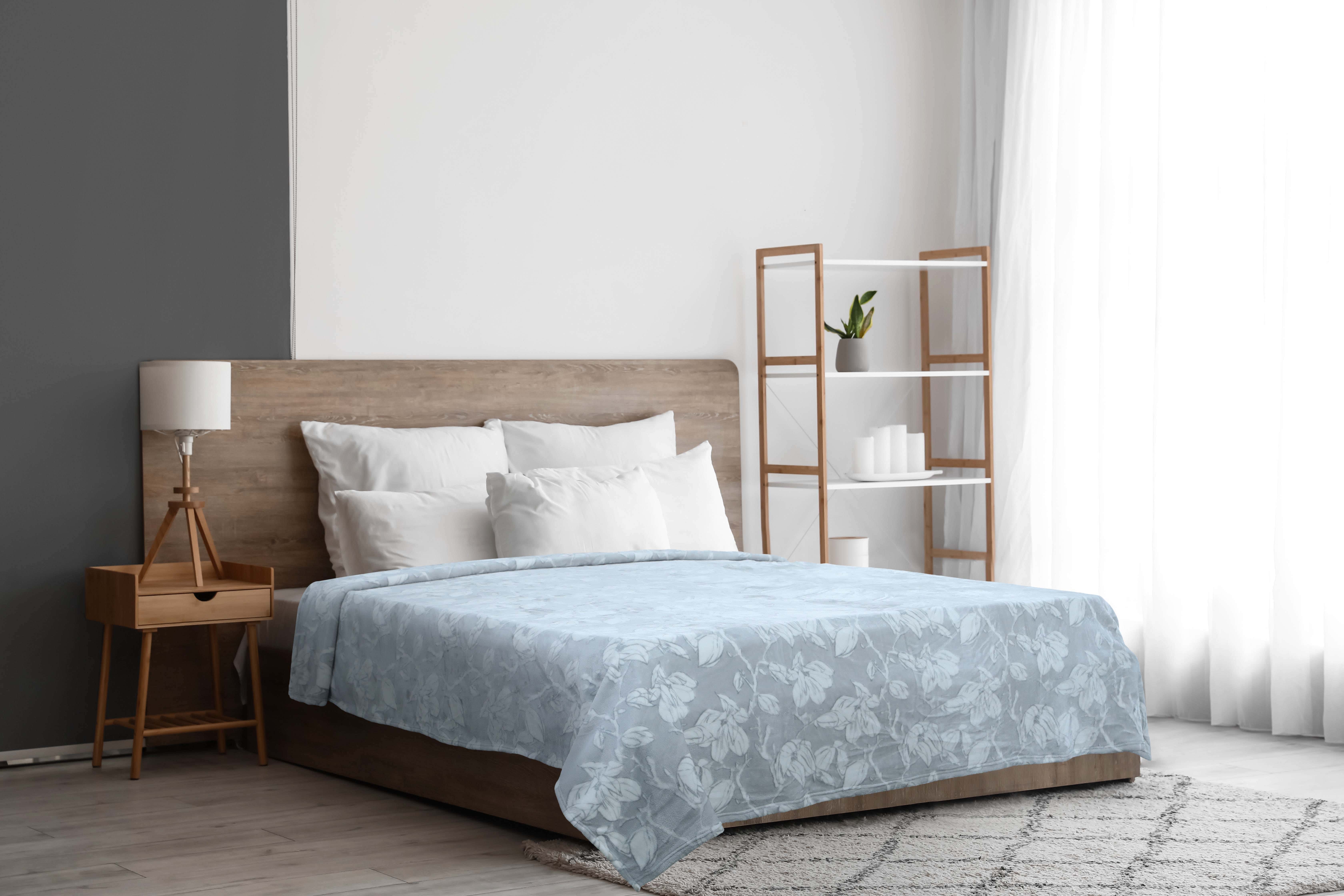 Morano Jacquard Bed Heater, 220x240 cm, 1400 gm - Light Grey