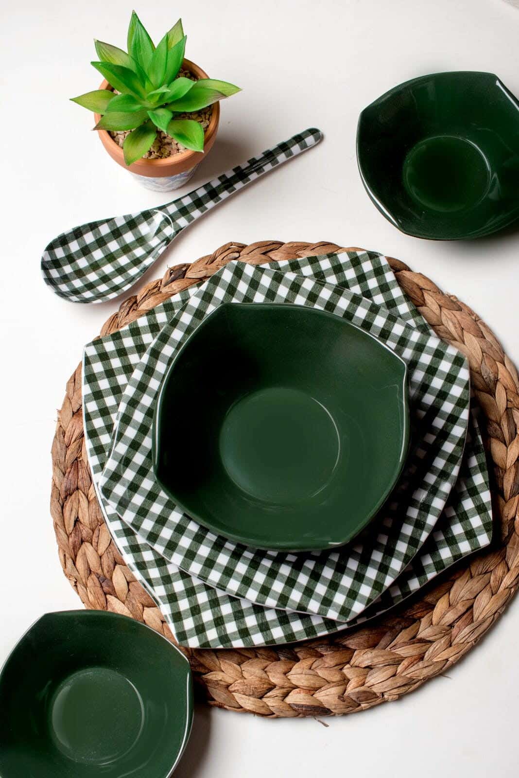 Melamine set, 38 pieces, square, pure melamine, mixed carotene - olive