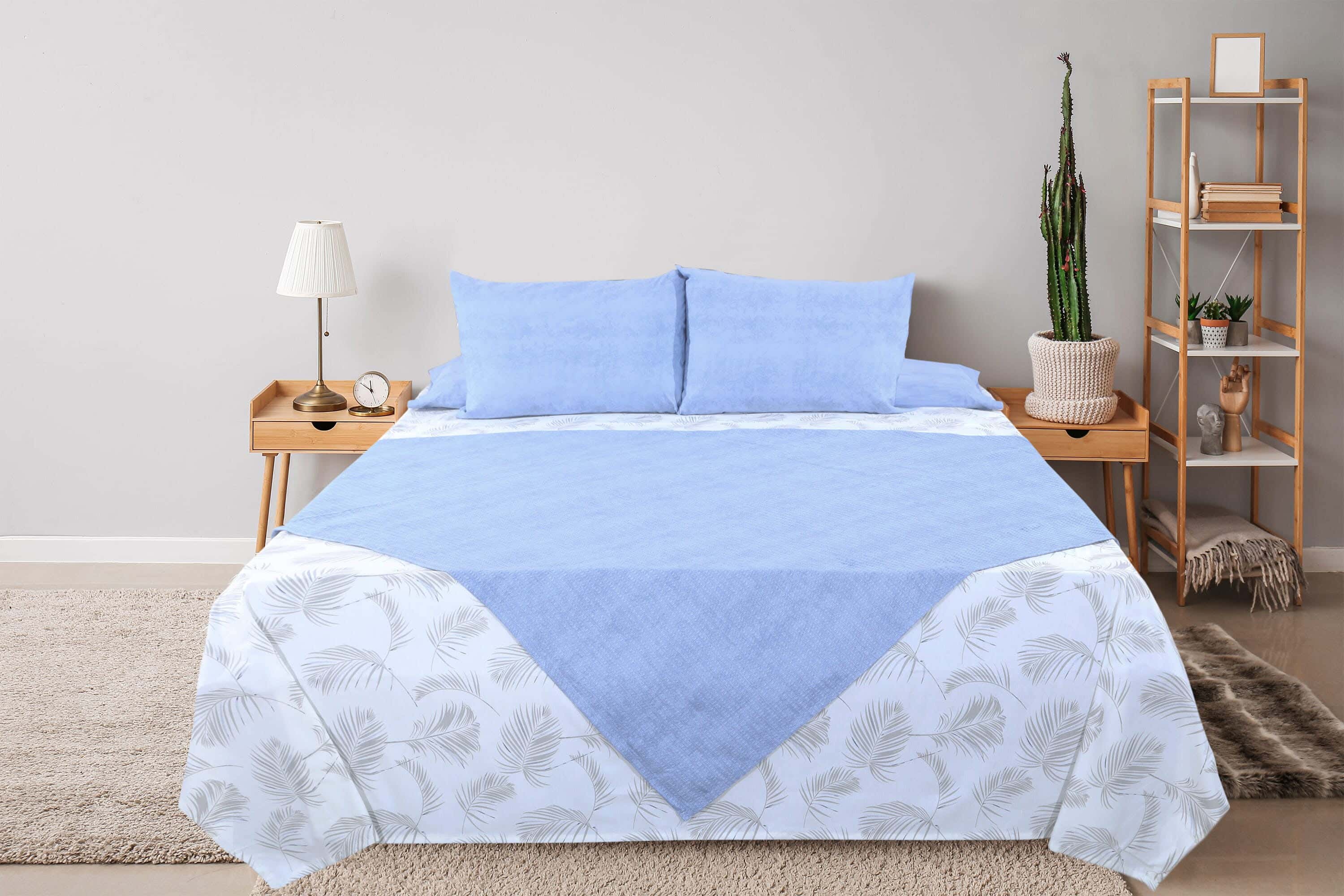 Keeva Cotton Bed Sheet and Comforter Bed Set, 5 Pieces, 4600 gm - White Light Blue