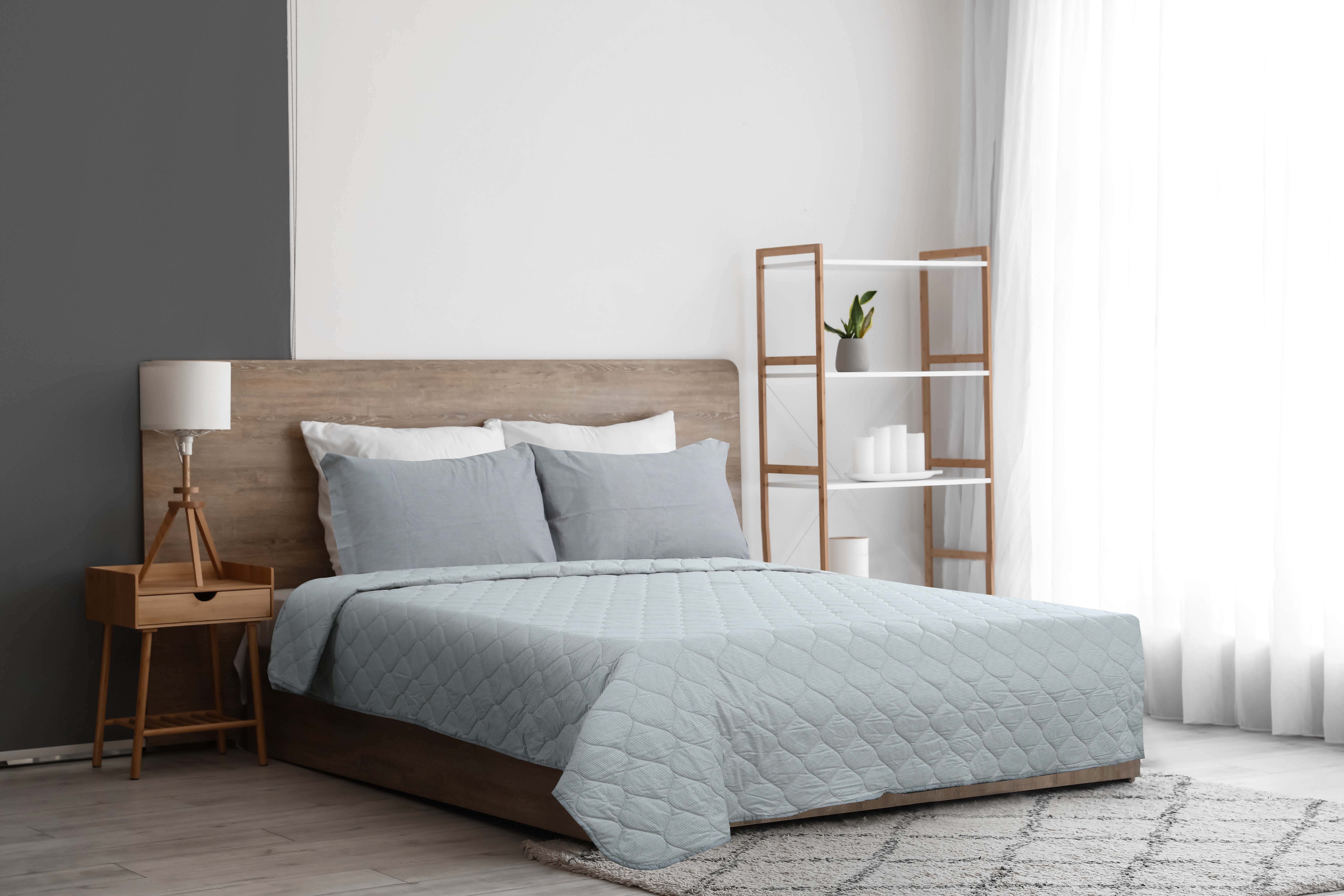 Al Maamoun Cotton Double Comforter Set, 3 Pieces, 240×240 cm, 2800 gm - Grey