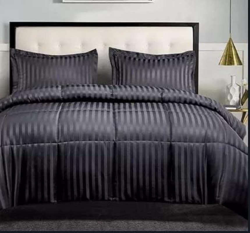 Comfortable imported Indian cotton comforter 240x250 cm, 3 pieces - Black