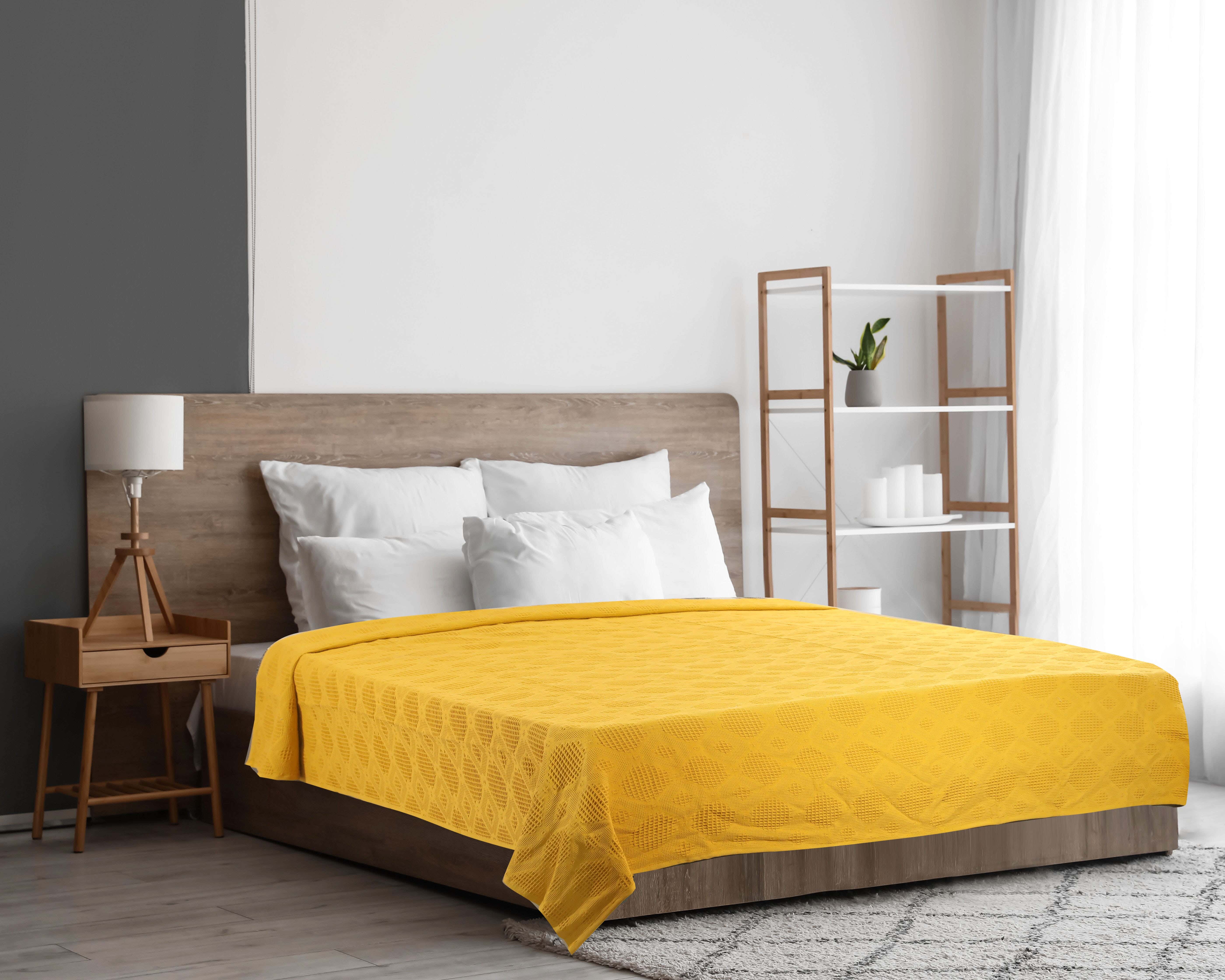 Al Maamoun Cotton Jacquard Comforter, 260×240 cm, approximately 2600 grm - Yellow