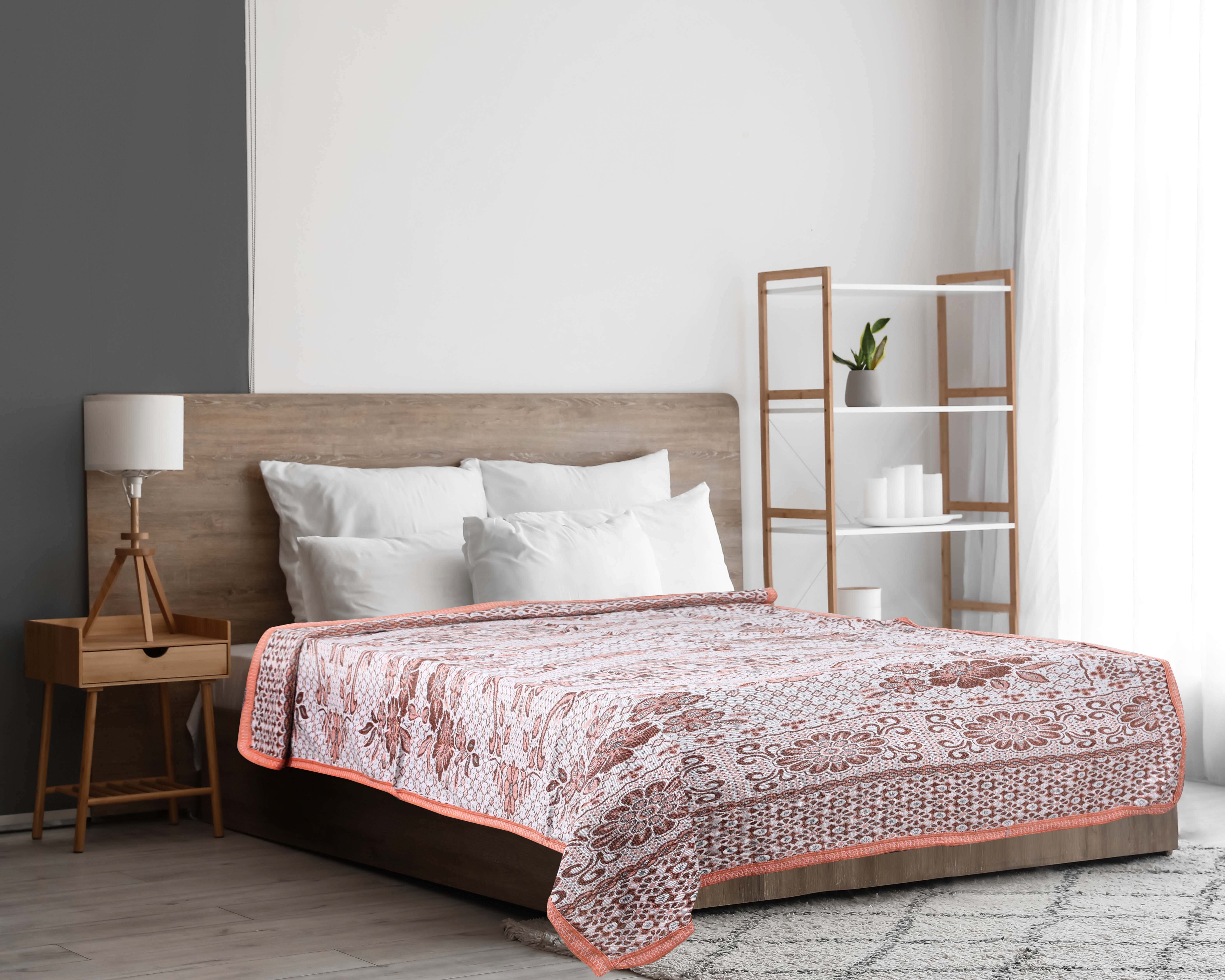 Safre Jacquard Bed Comforter, 150×200 cm, 1000 gm - Orange