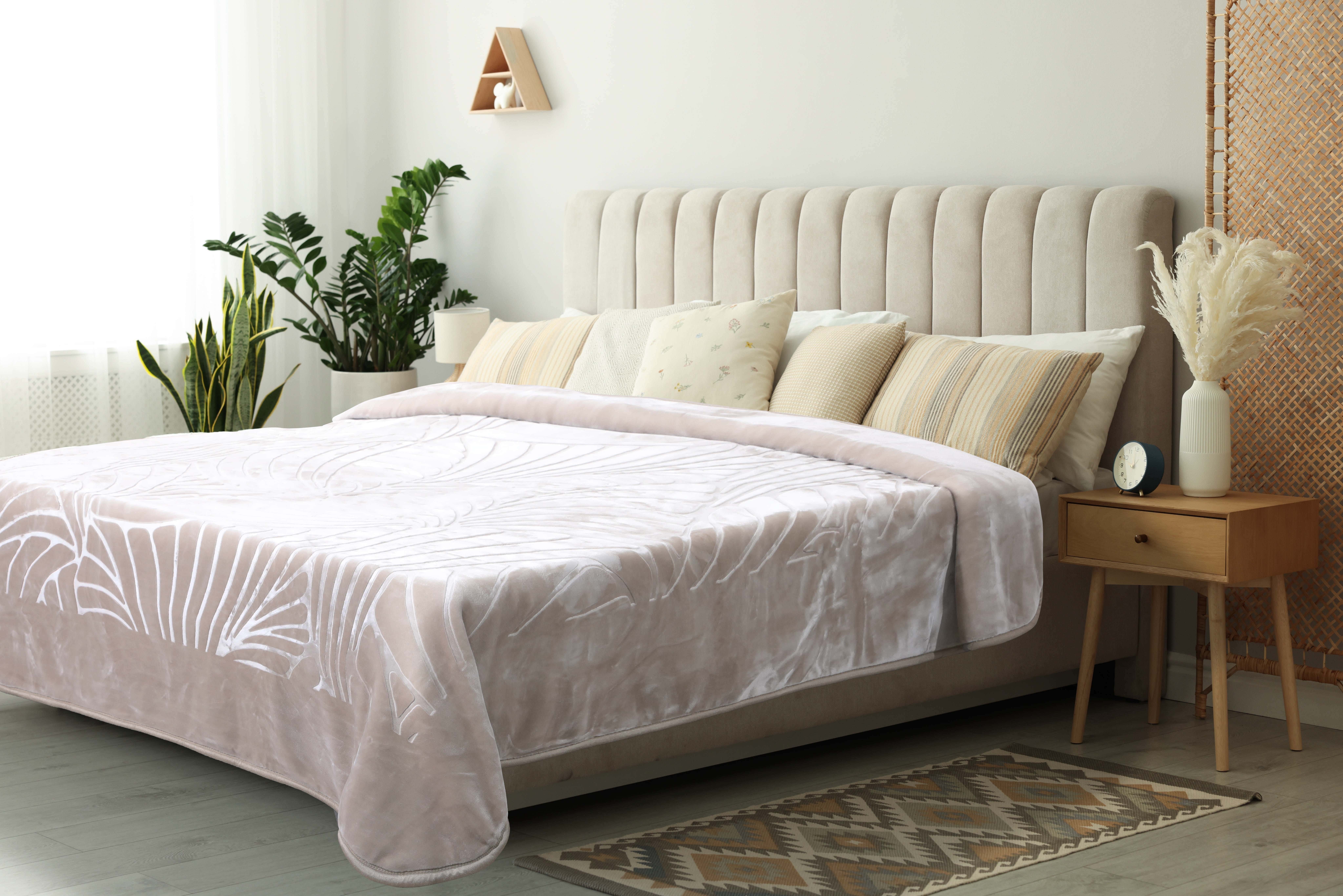 Morano Velvet Blanket Double Layer, 240×220 cm, 6800 gm, Model Mirage - Beige