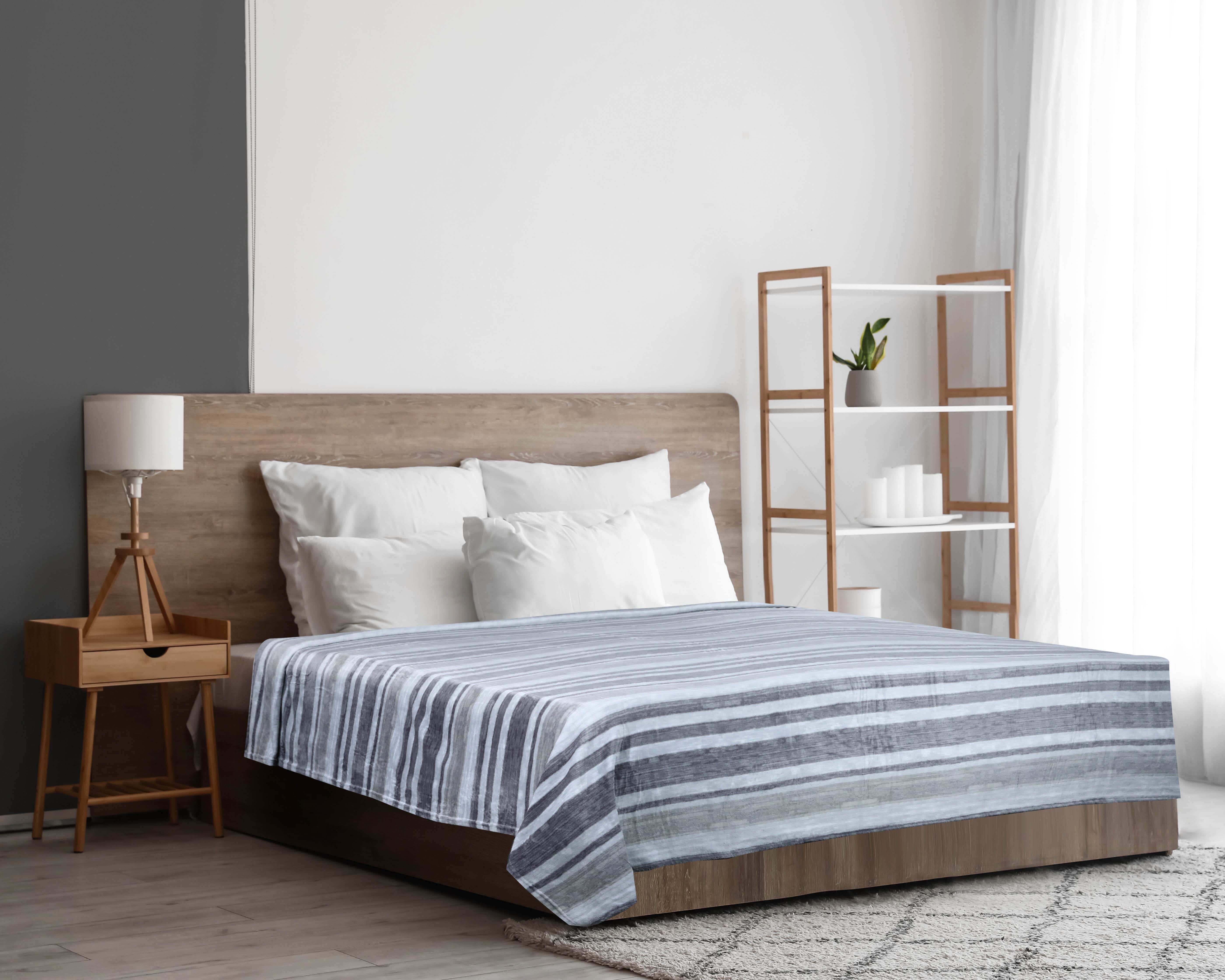 Dream Bed Velvet Heater, 220X240 cm, Approx. 1850 Gm - Grey