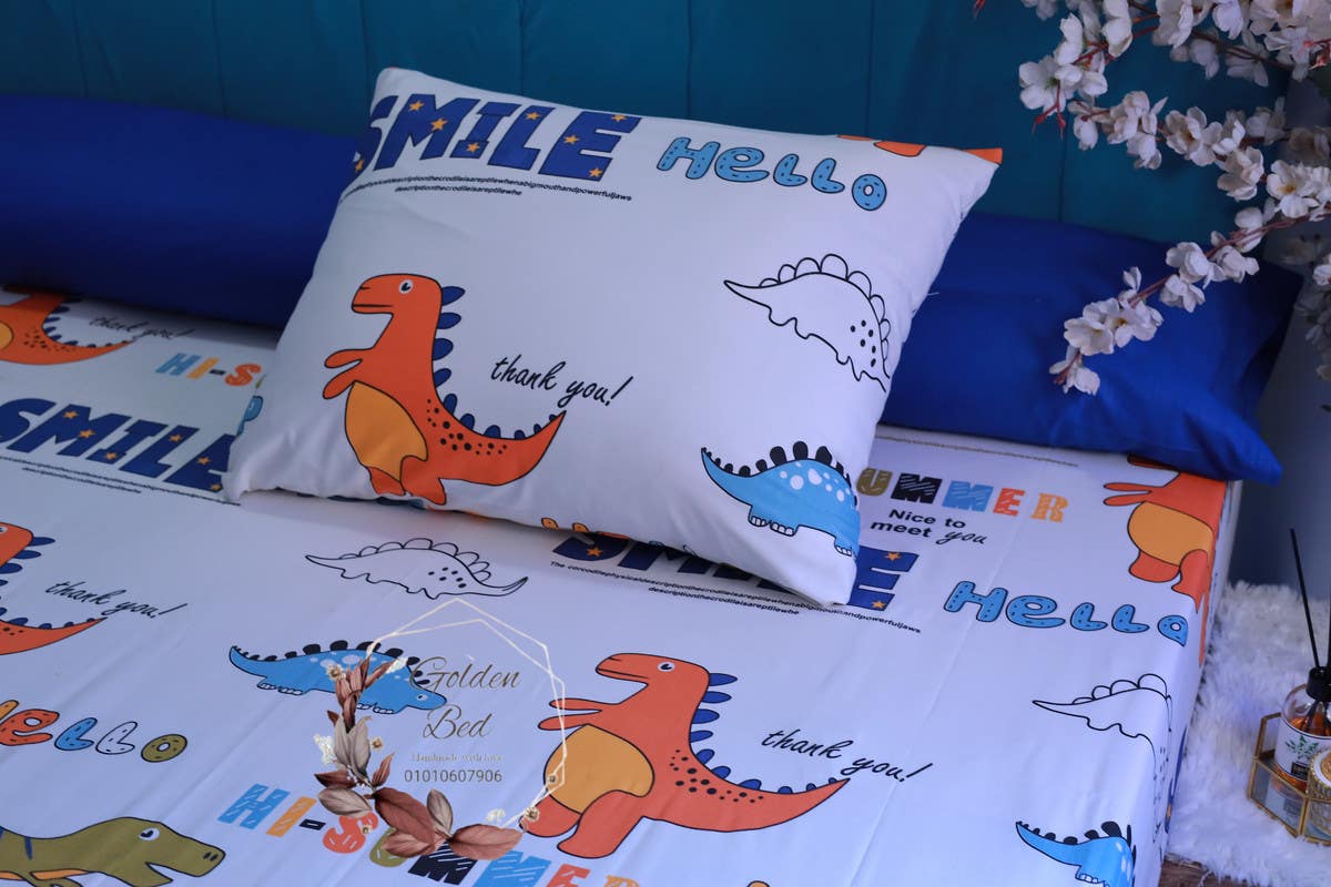 Two patterned sheets with two pillowcases of the same pattern, with two plain long pillowcases, blue color, 180 * 240, six pieces - multi-color