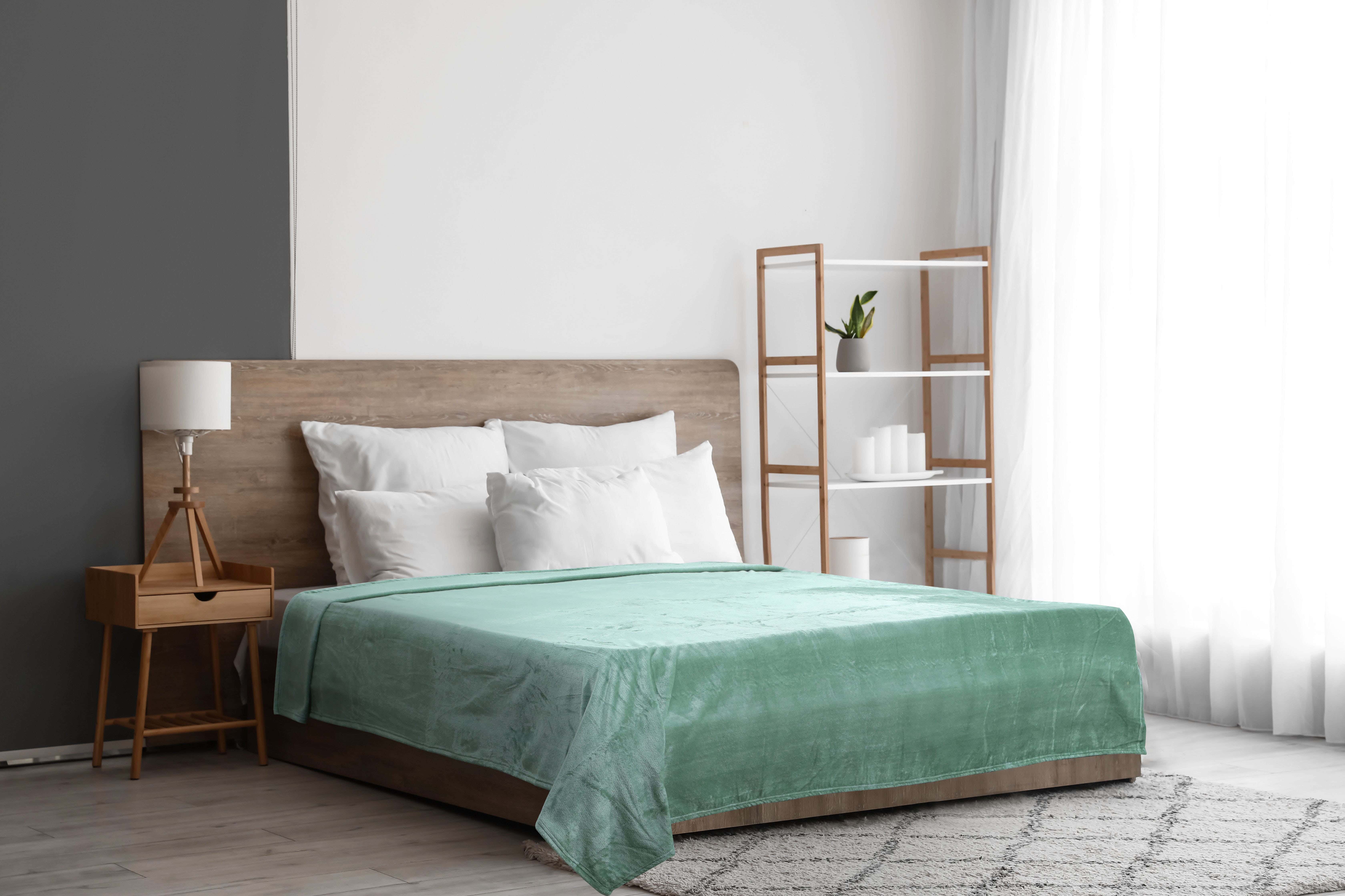 Sandy Flannel Bed Heater, 220×240 cm, 1400 gm - Olive
