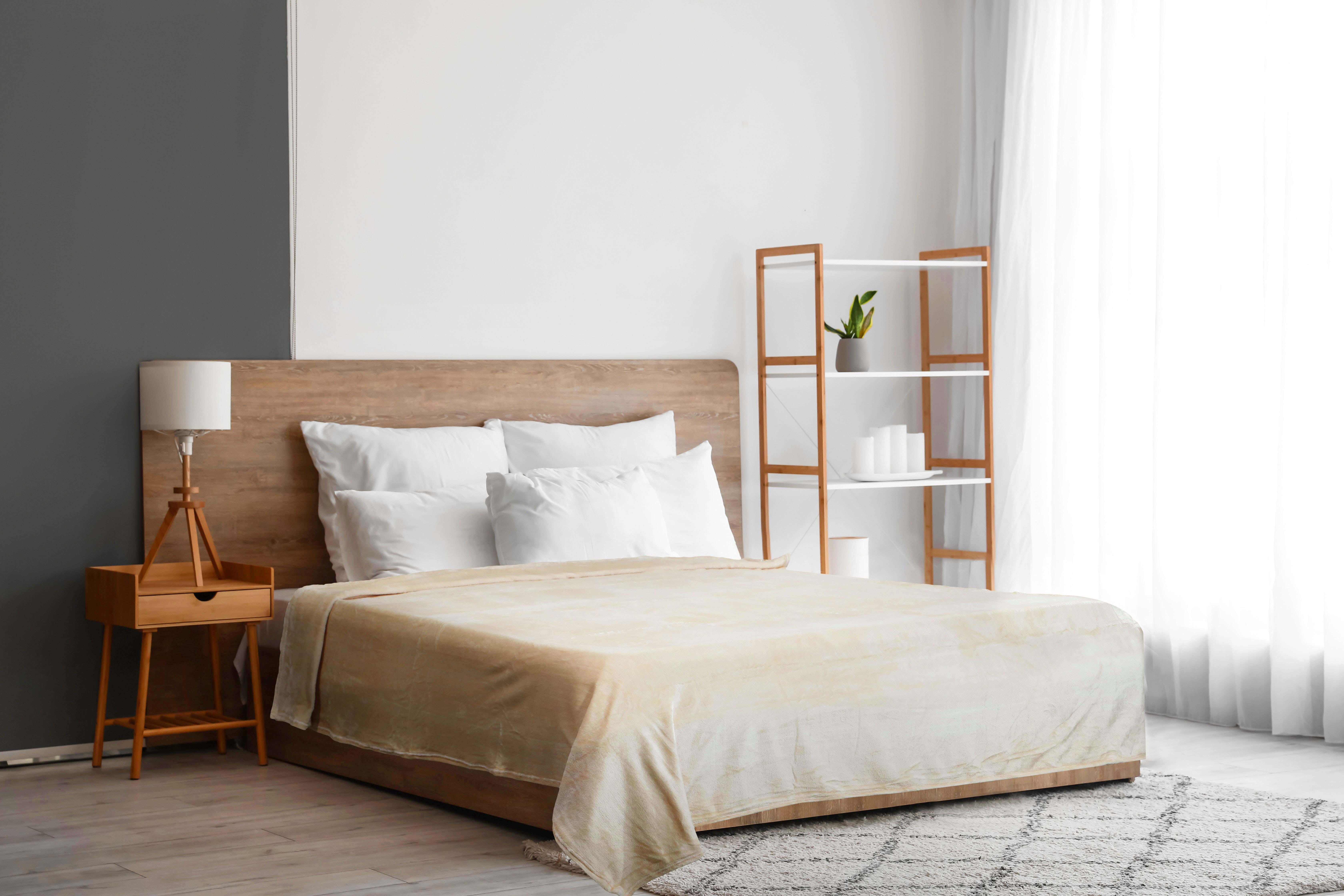 Sandy Flannel Bed Heater, 220×240 cm, 1400 gm - Light Orange