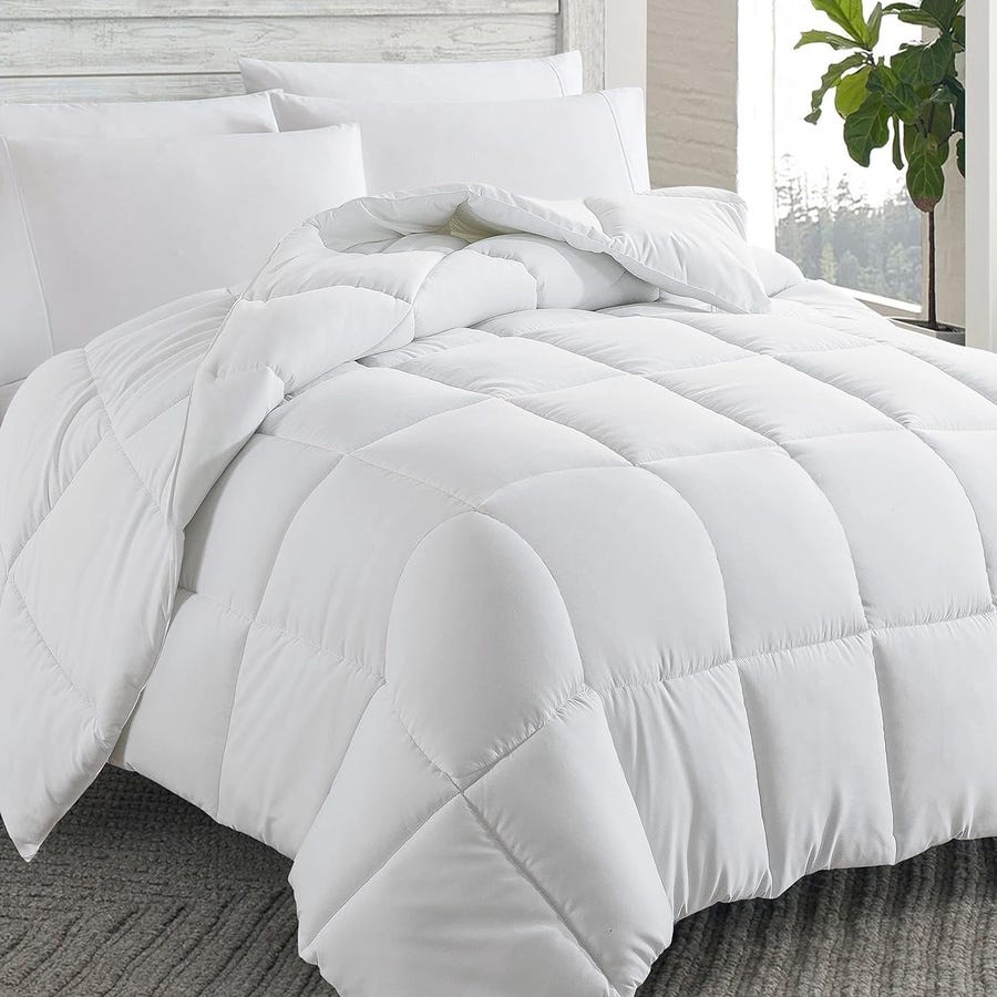 Line Sleep Fiber Quilt, 220x180 cm - White