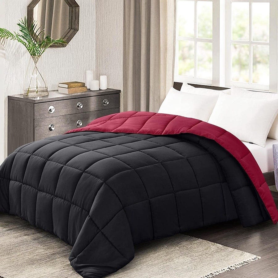 Line Sleep Fiber Double Face Quilt, 220x180 cm - Black Red