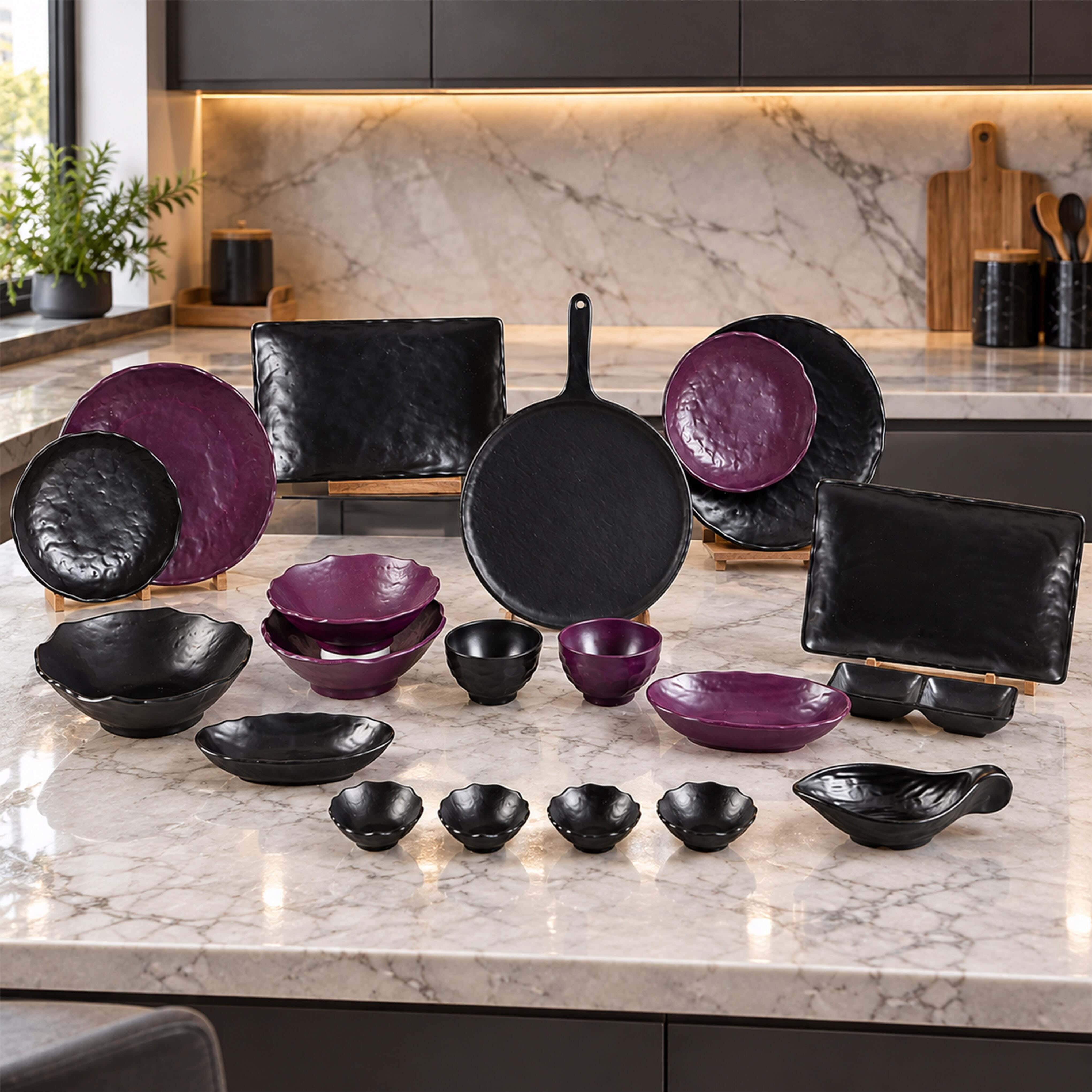 Almohandes Melamine Dinner Set, 40 Pieces - Mauve Black