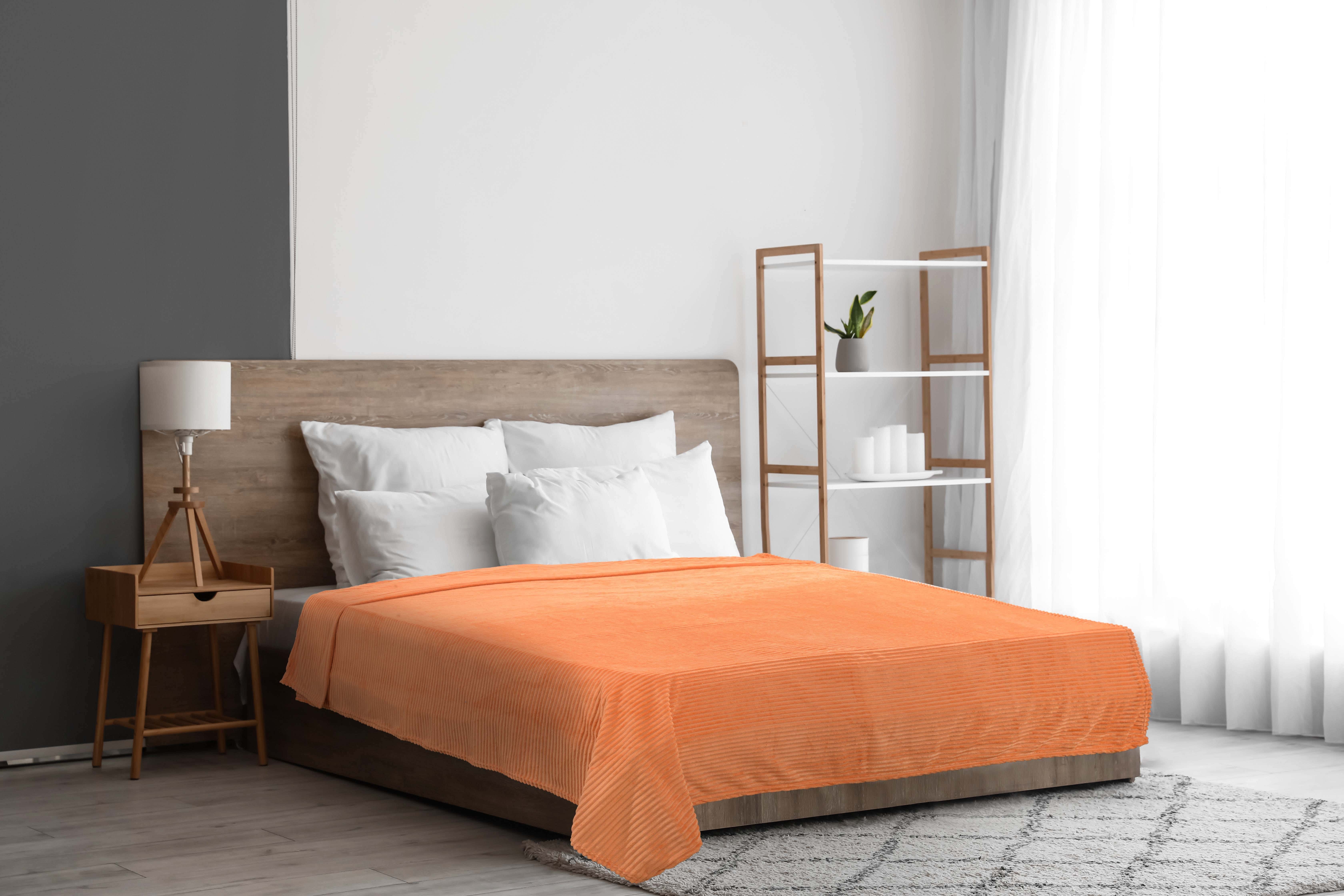 Dragon Embossed Ribbed Zebda Bed Heater, 220x185 cm, 1150 gm - Orange