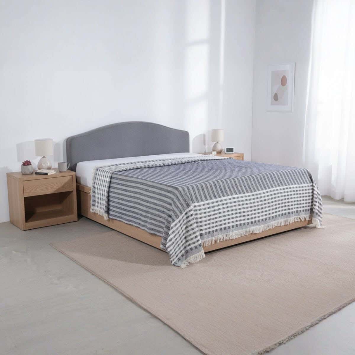 Al Maamoun Jacquard Comforter, 240×220 cm, Approximately 1700 grm - Navy Beige