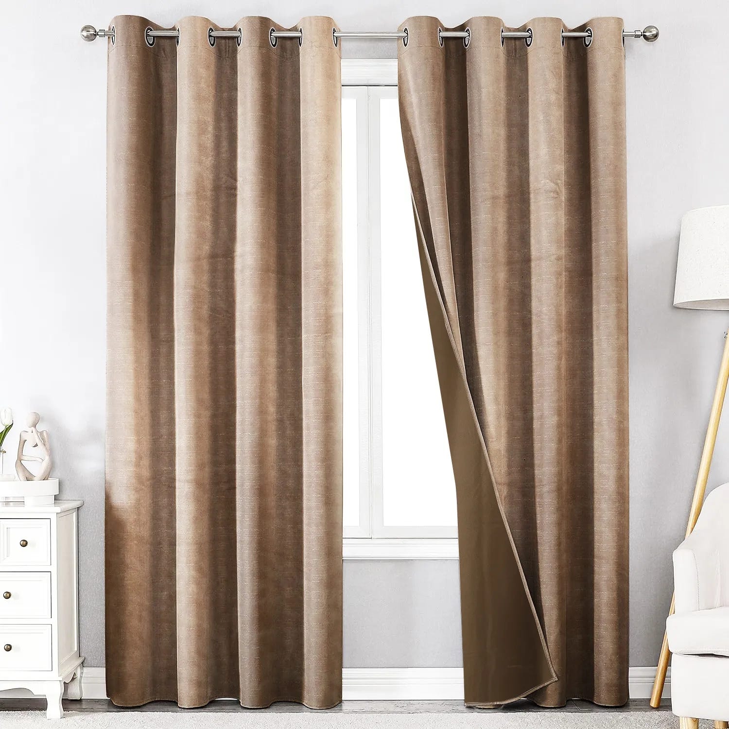 Makhmal Cartier Curtain Velvet with Rings, 135×250 cm ( 1 piece )
