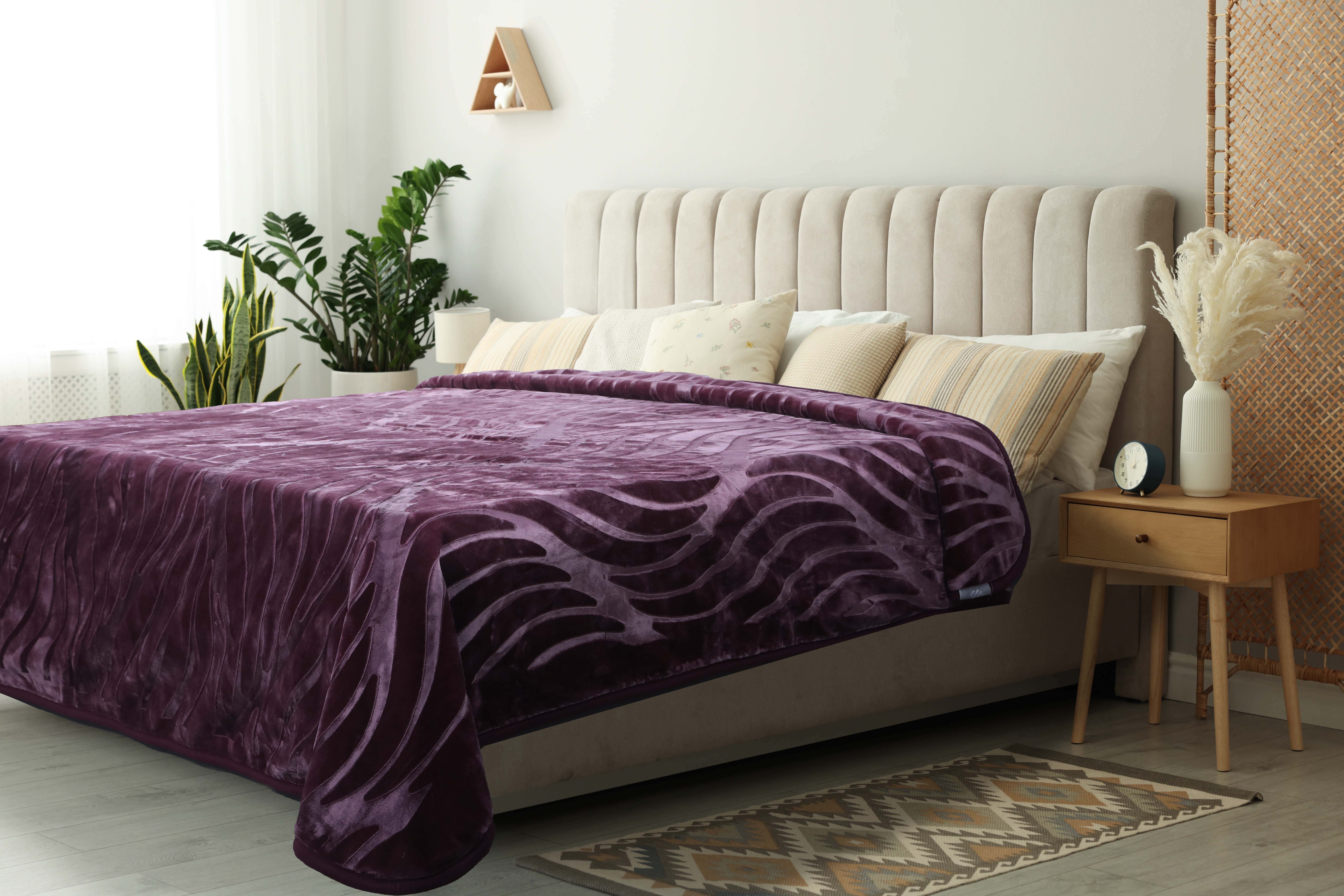 Morano Velvet Blanket Double Layer, 240×220 cm, 6800 gm, Model Mirage - Purple