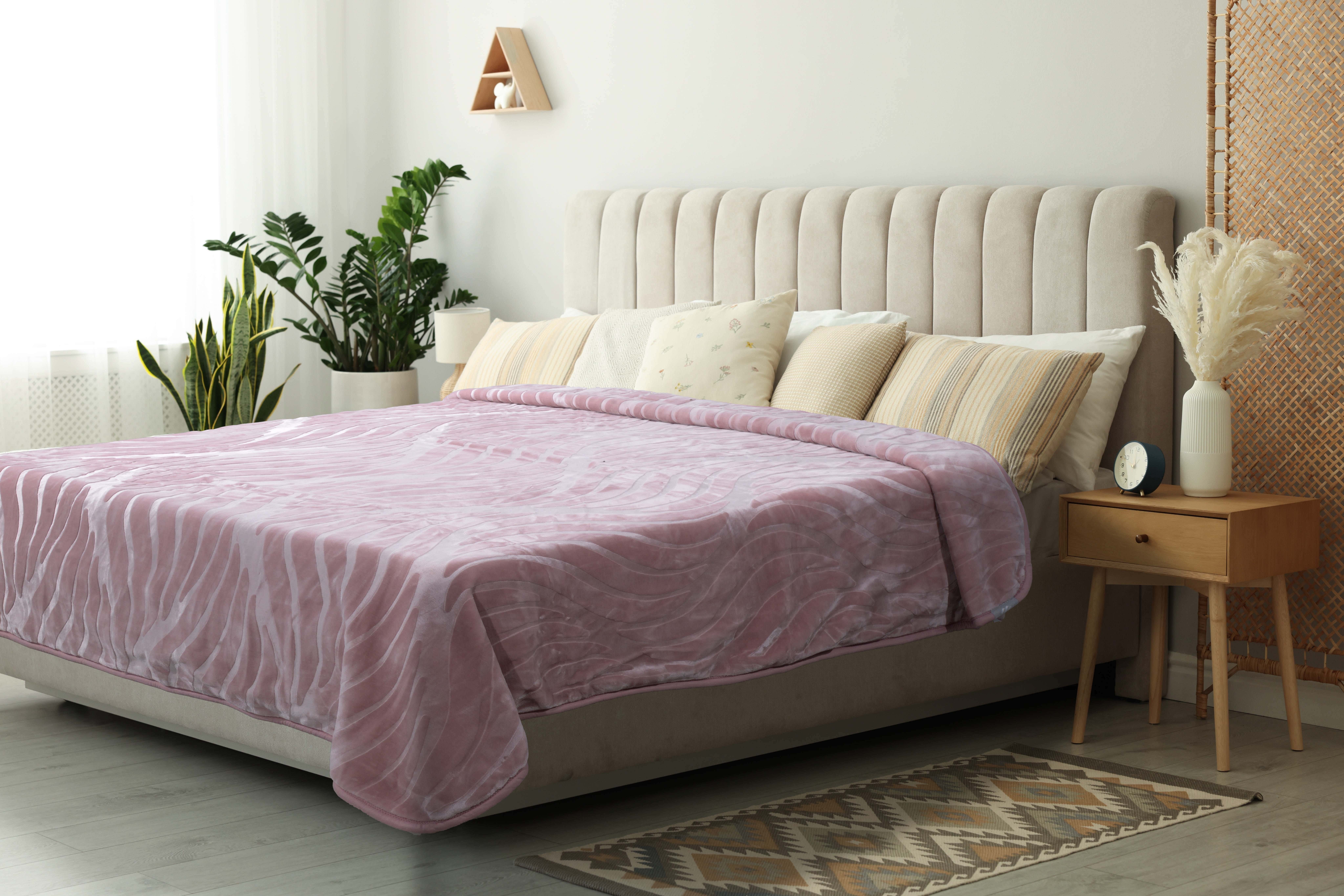 Morano Velvet Blanket Double Layer, 240×220 cm, 6800 gm - Rose