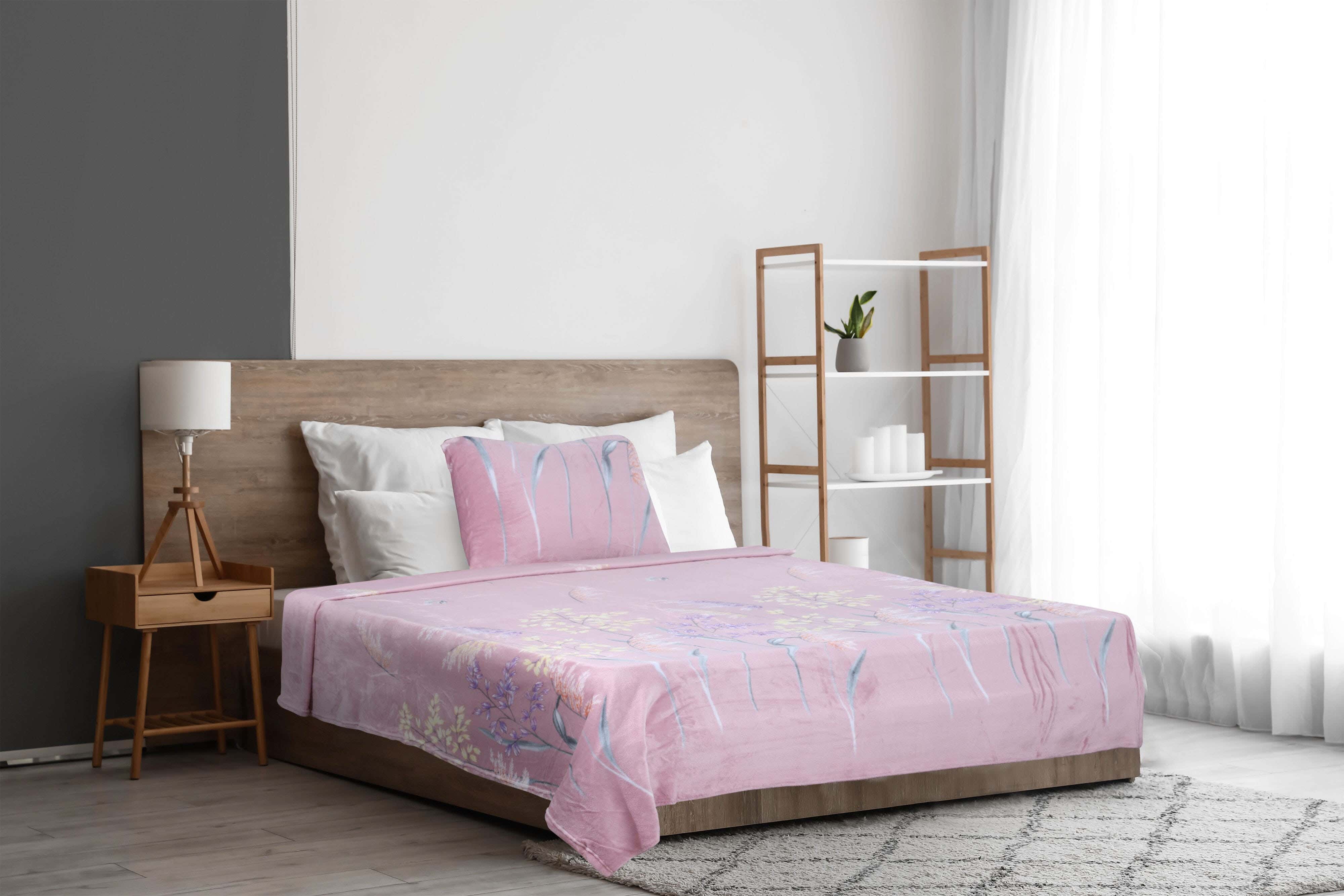 Velvet Youth Bed Heater Set, 4 Pieces, 220×180 cm, 3200 gm - Pink