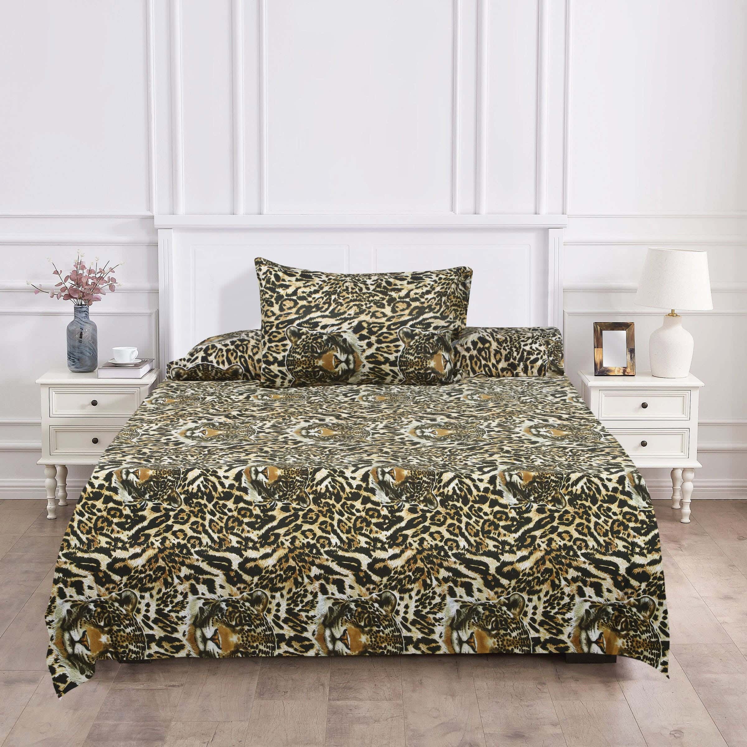 Judy Bed Sheet Set, 3 Pieces, 240x170 cm, 650 gm - Gold Black