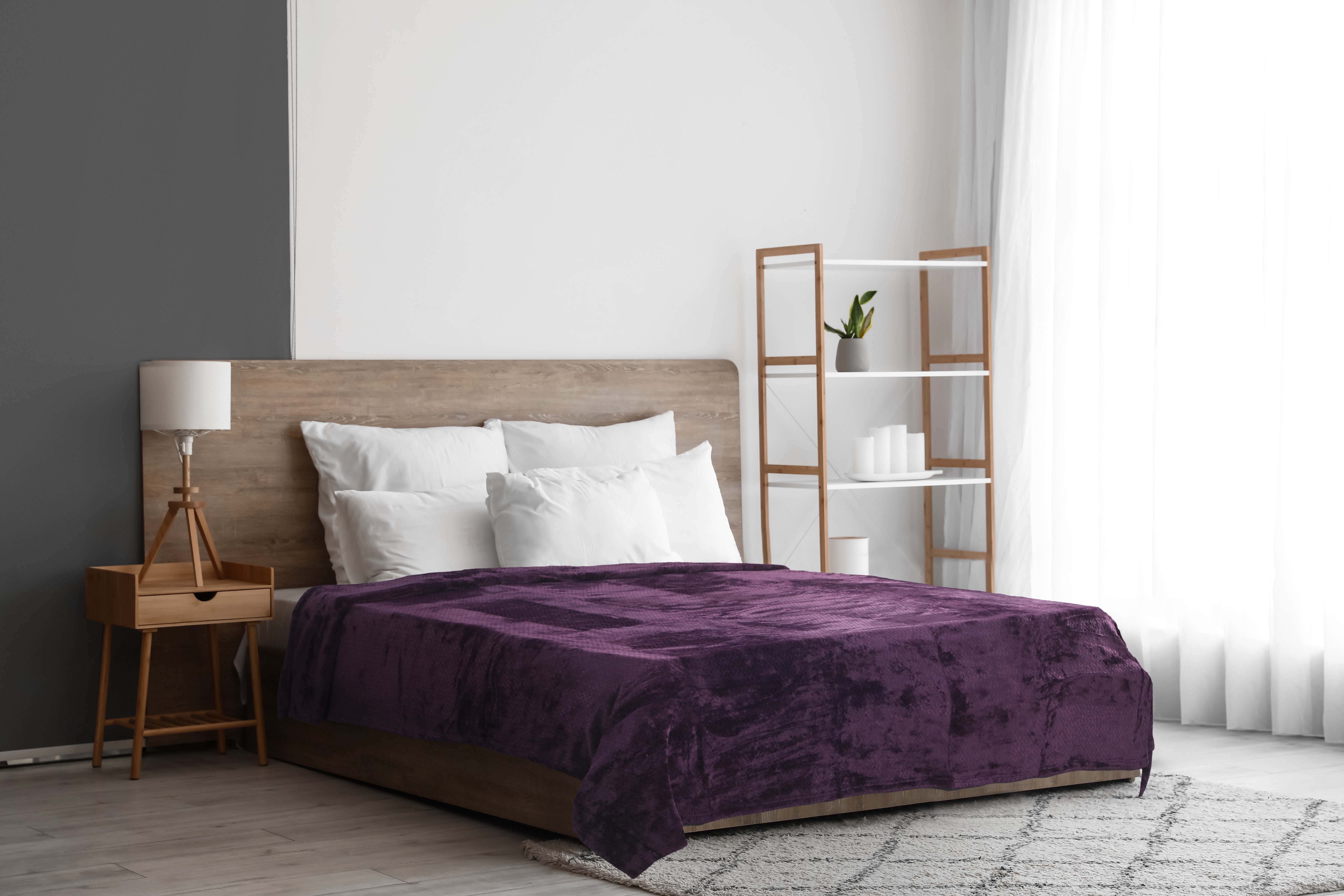 Morano Velvet Bed Heater, 220×240 cm, 1540 gm - Purple