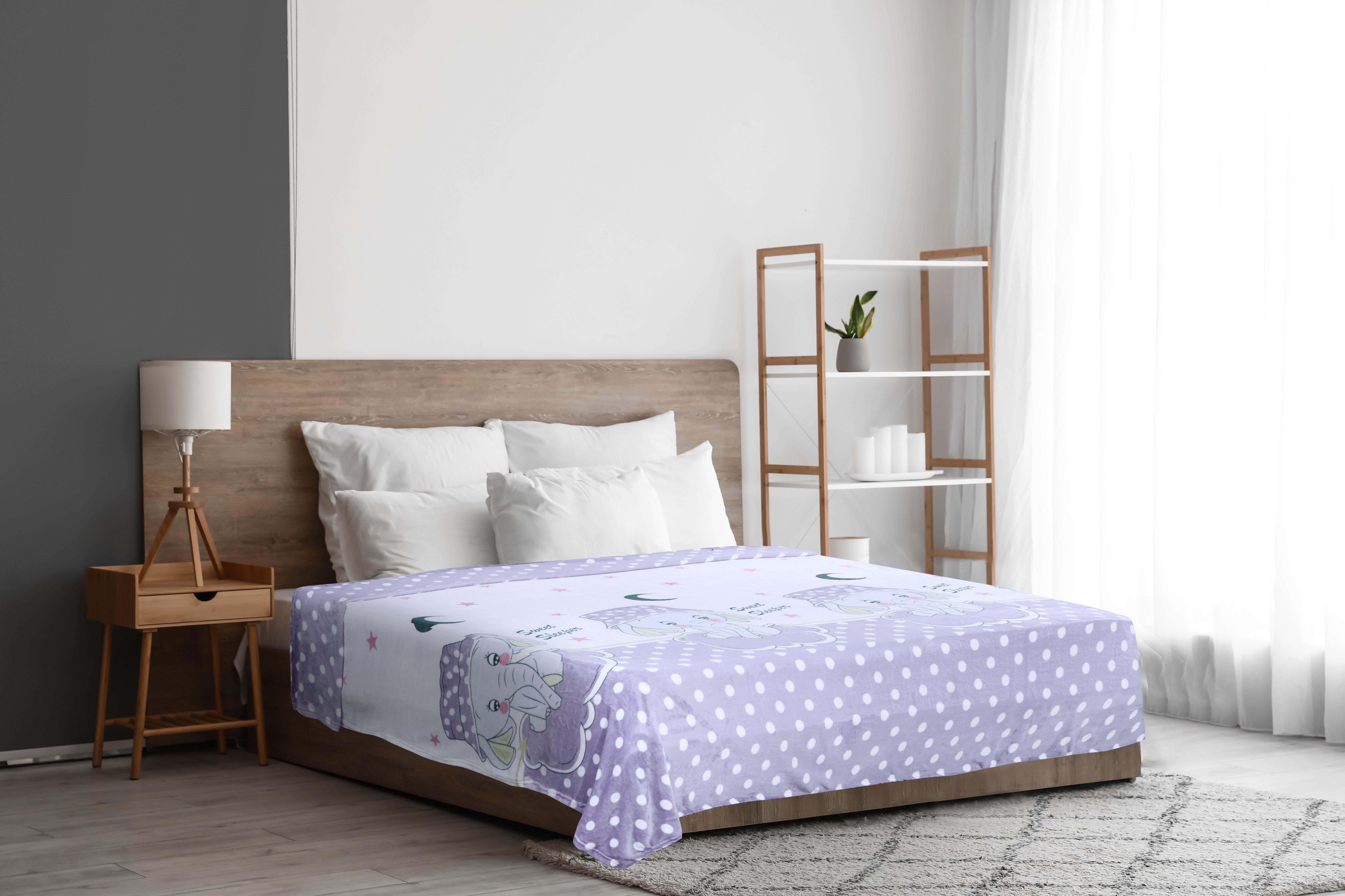 Velvet Bed Heater, 220x240 cm, 1300 gm - Mauve White