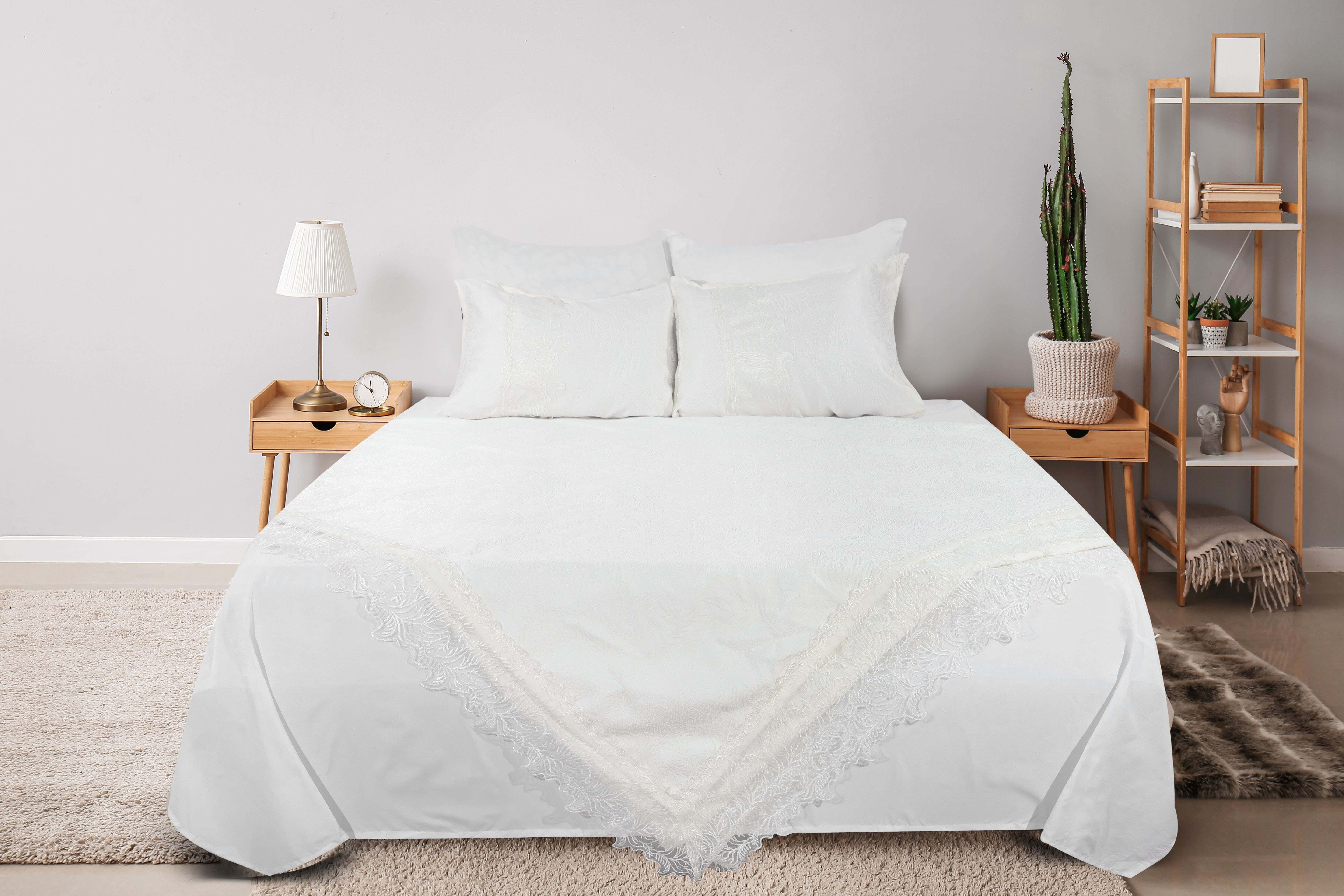 Gunes Cotton Bedding Set, 6 Pieces, 240x260 cm, 5200 gm - White