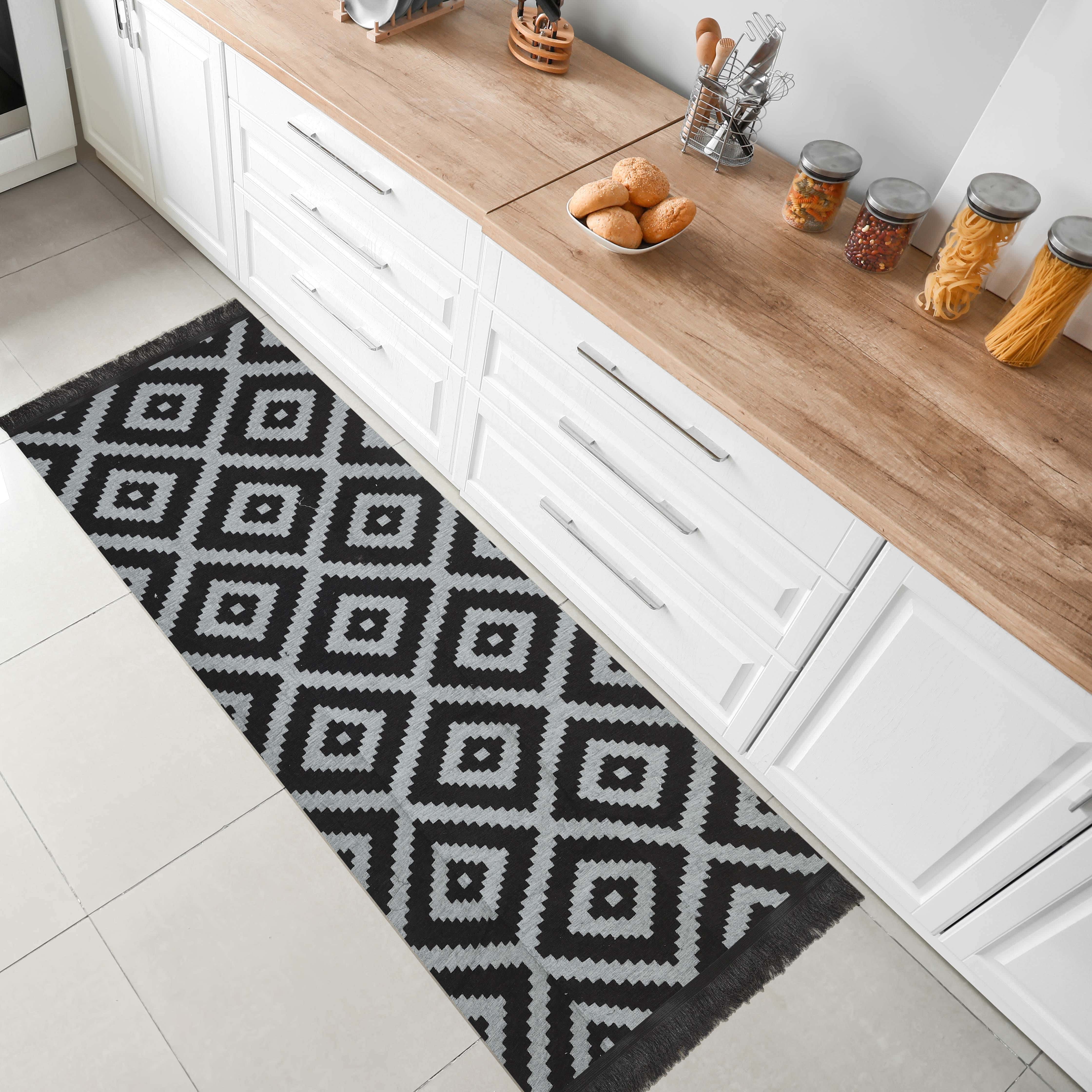 Chenille Double Face Rug, 70×200 cm, Approximately 550 grm - Grey Black