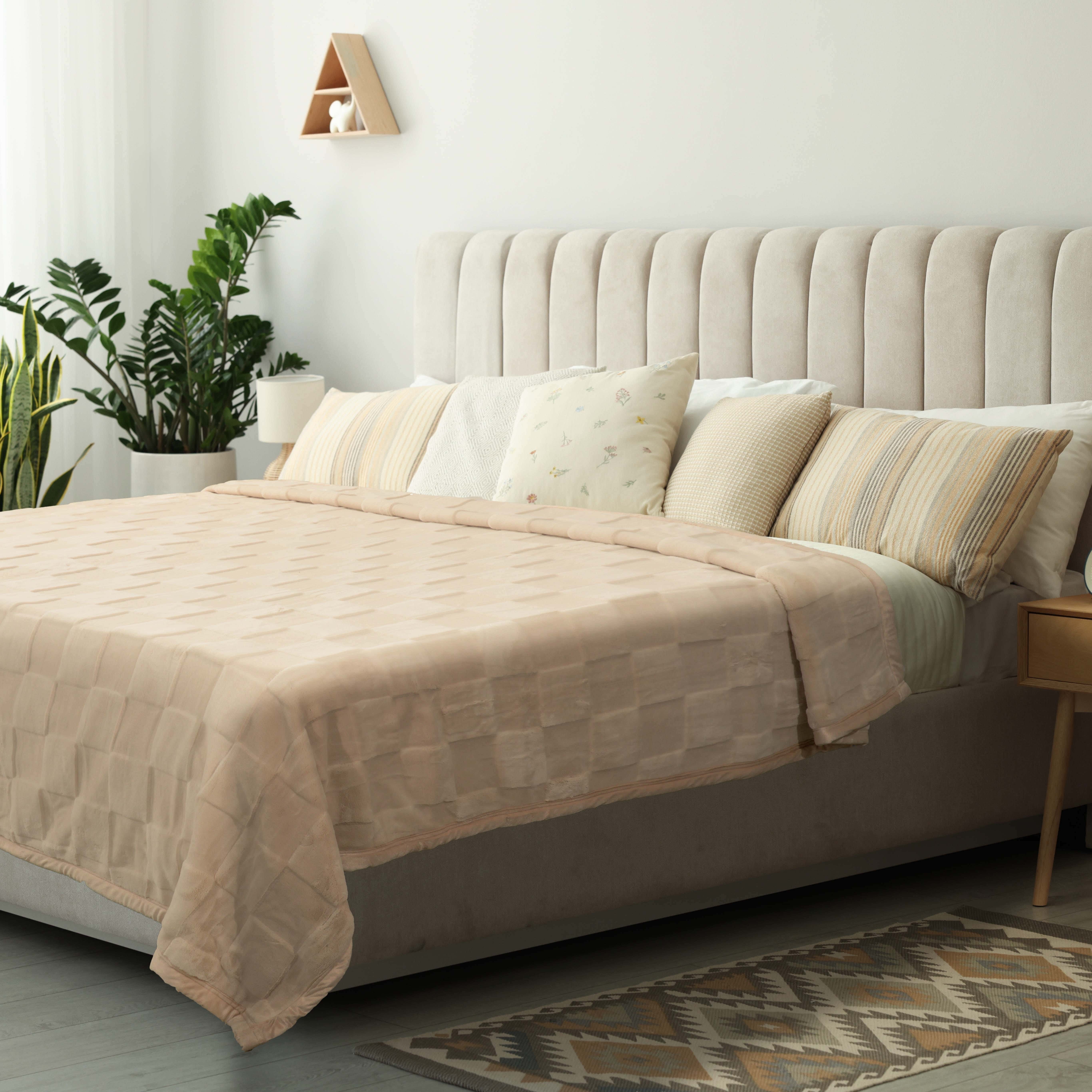 Raval Velvet Blanket, 2 Pieces, 220x240 cm, 6500 gm - Coffee