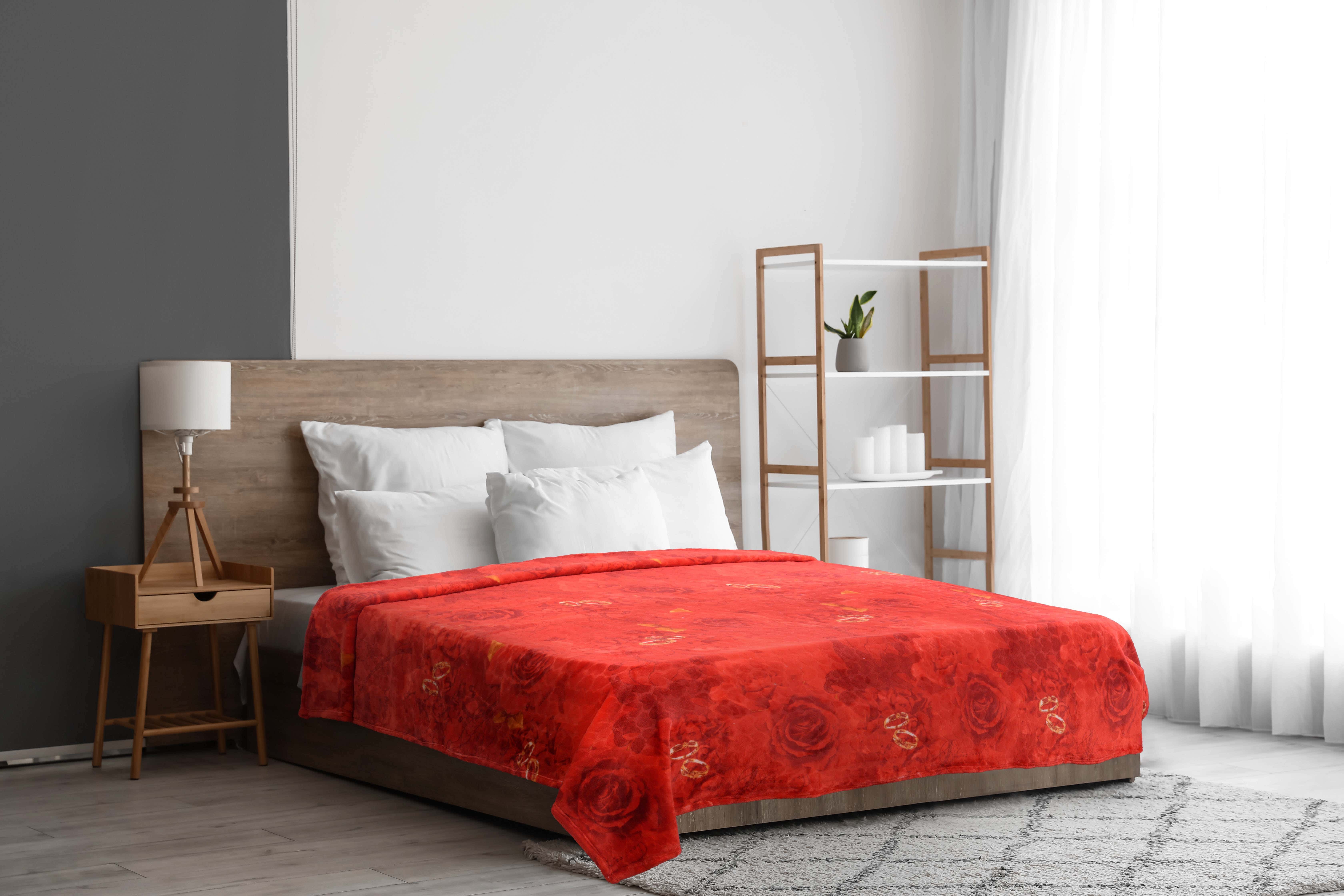 Zebda Bed Heater, 200x210 cm, 1450 gm - Multicolor