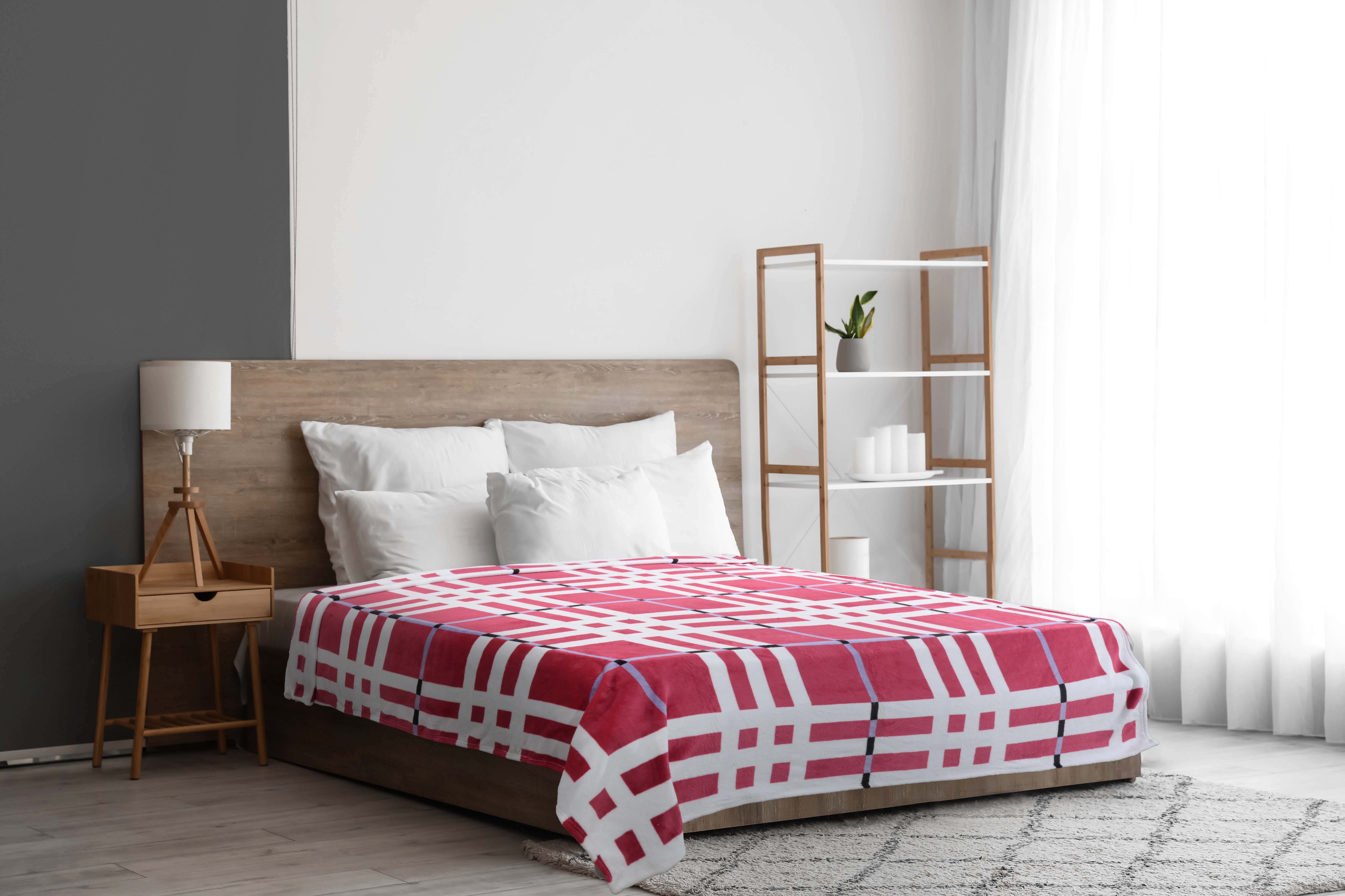Zebda Bed Heater, 220x185 cm, 1200 gm - Red White