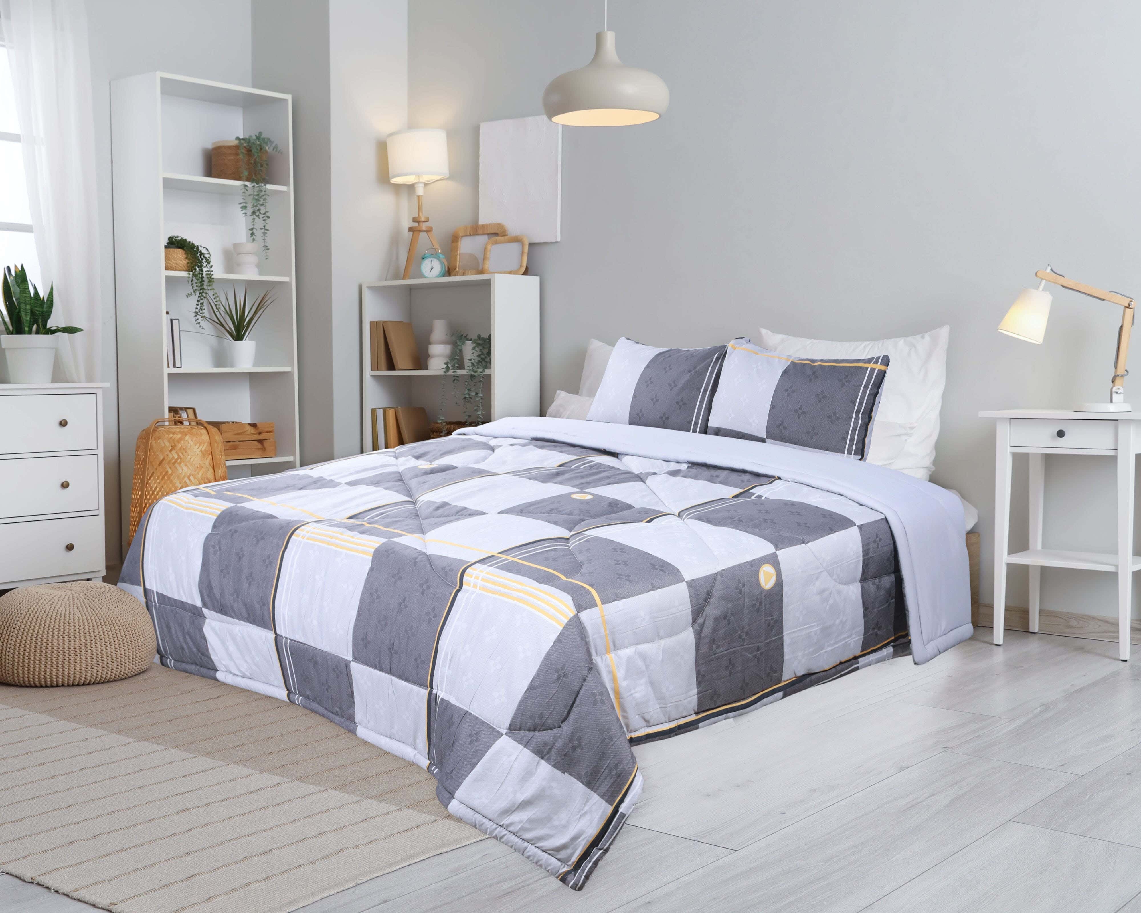 Microfiber Quilt set, 3 pieces, 230x240 cm, 3300 gm - Multicolor