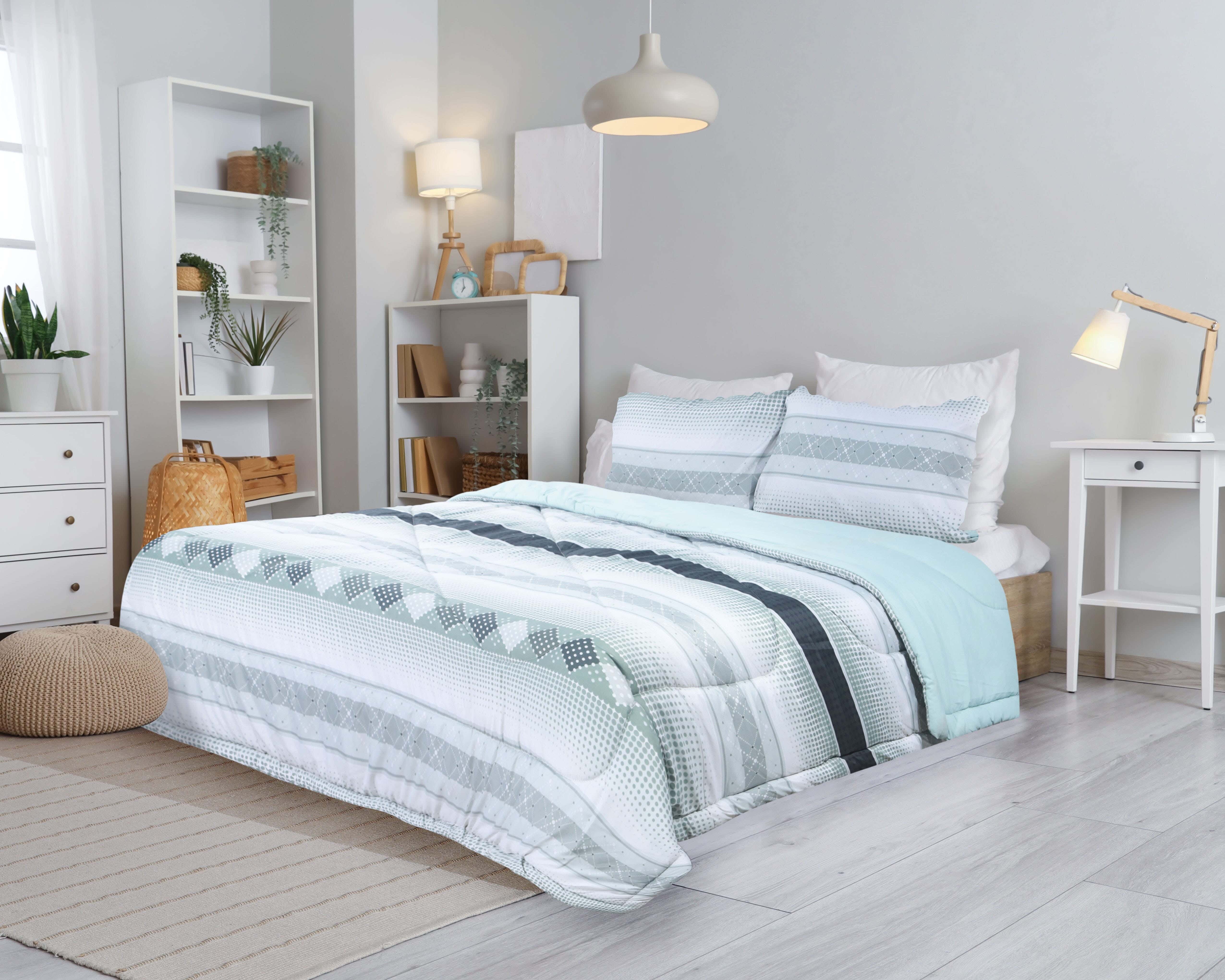 Microfiber Quilt set, 3 pieces, 230x240 cm, 3300 gm - Multicolor
