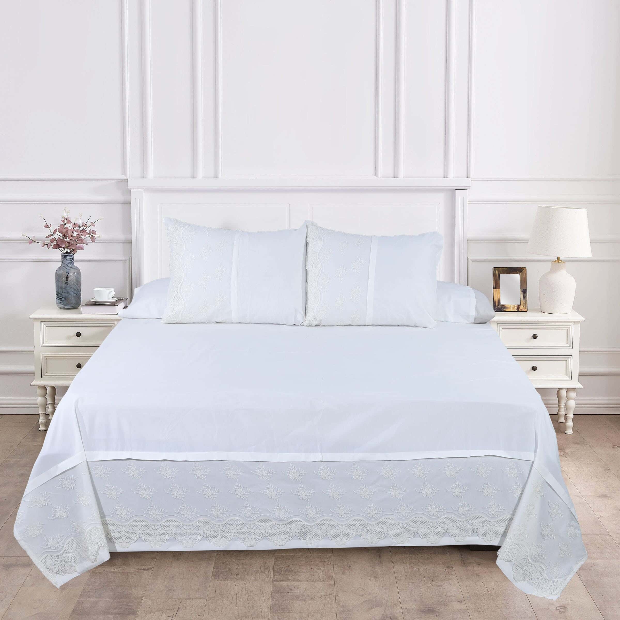 Salma Cotton Bed Sheet Set, 4 Pieces, 240x280 cm, 2700 gm - Off White