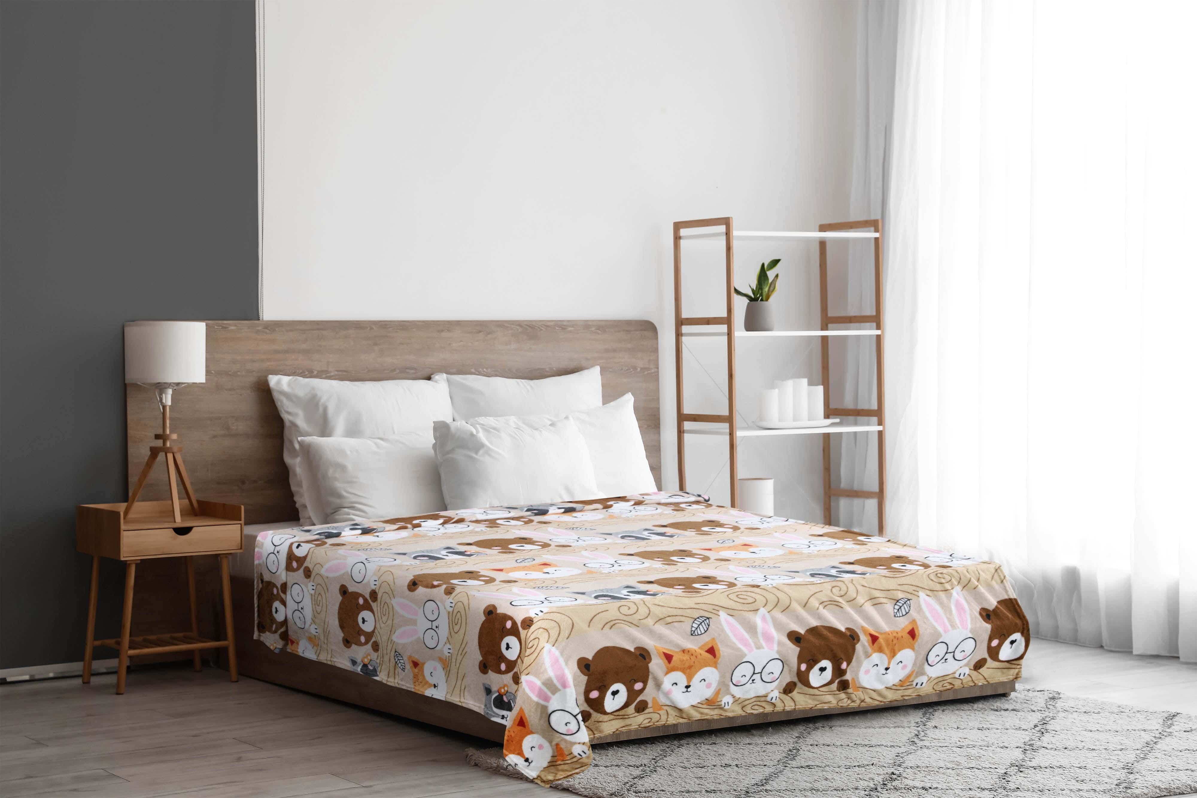 Velvet Kids' Bed Heater, 200x180 cm, 650 gm - Multicolor