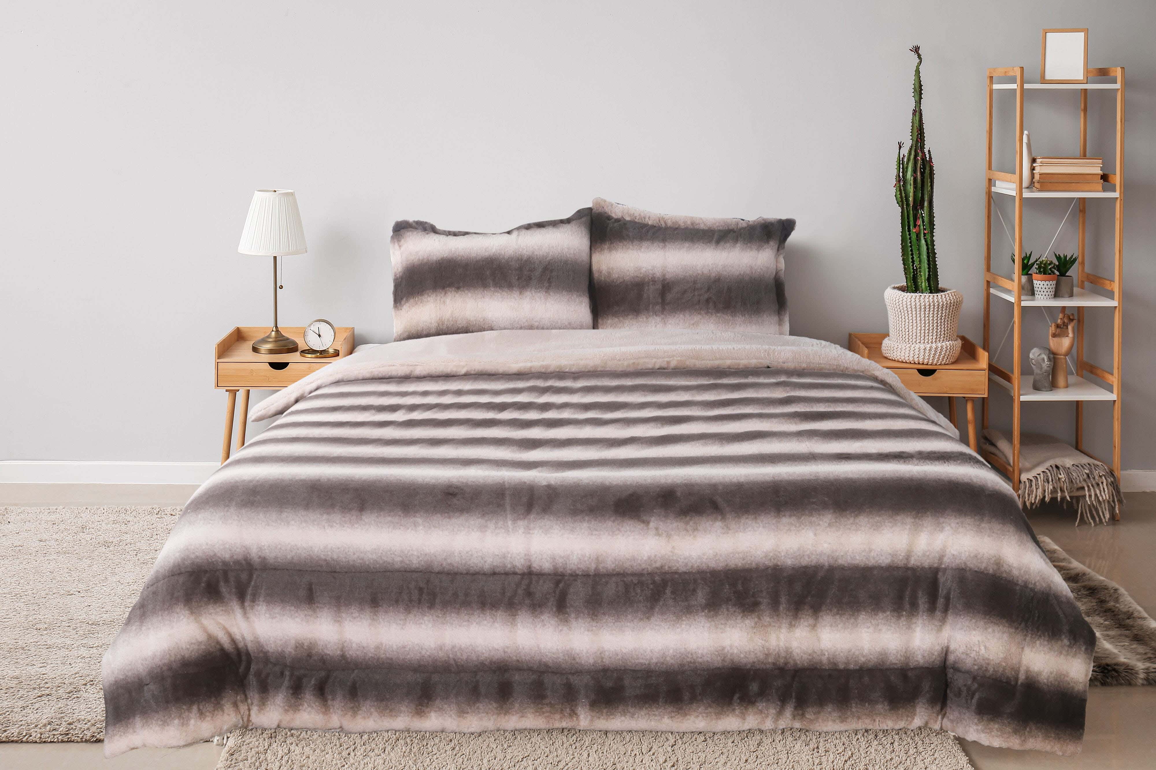 Raha Fur Quilt Set, 3 Pieces, 220x240 cm, 6000 gm - Brown