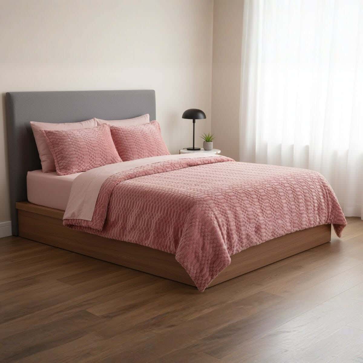 Raha Fur Quilt Set, 3 Pieces, 220x240 cm, 5400 gm - Cashmere