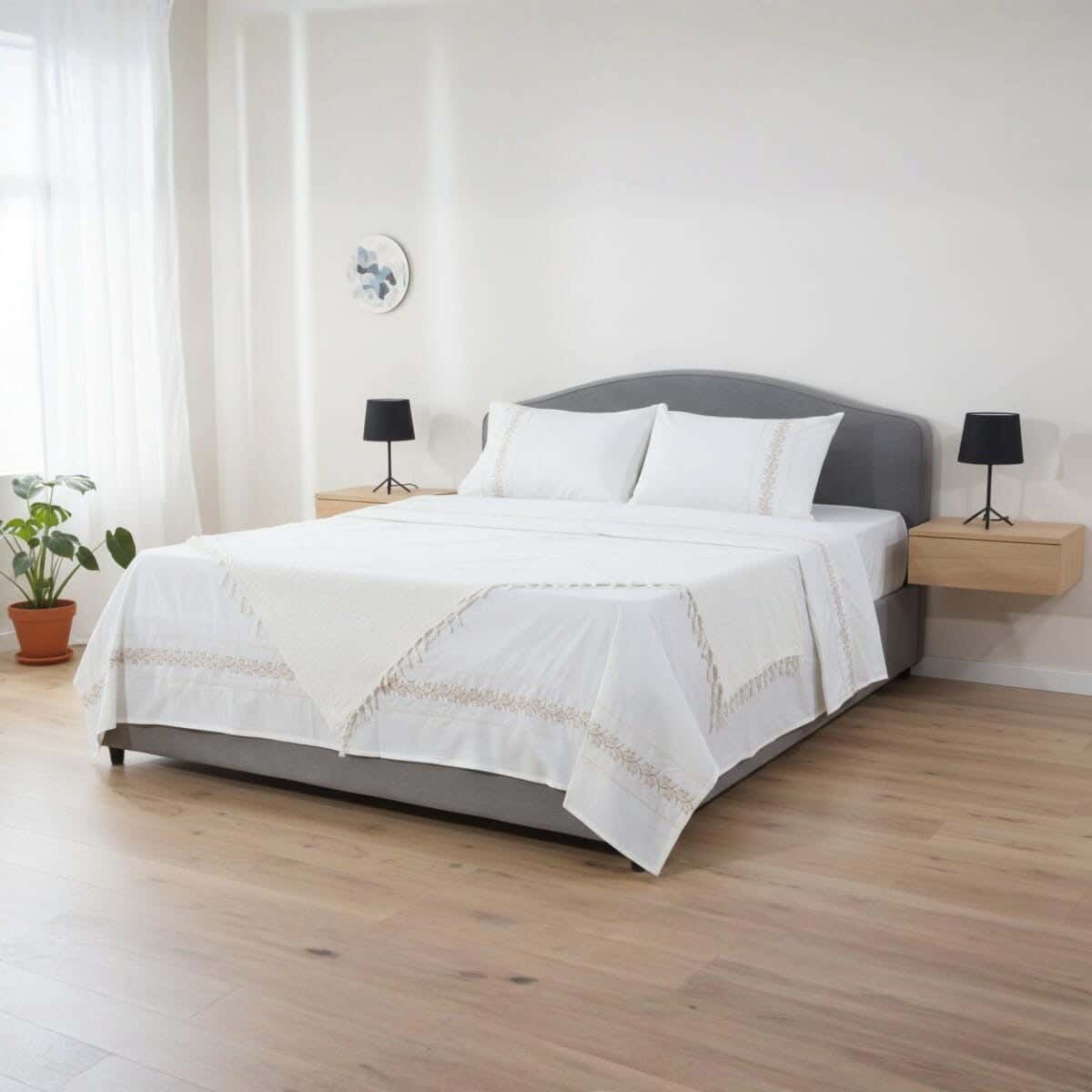 Berry Home Cotton Comforter Set with Bed Sheet, 4 Pieces, 235x240 cm, 4290 gm - Off White