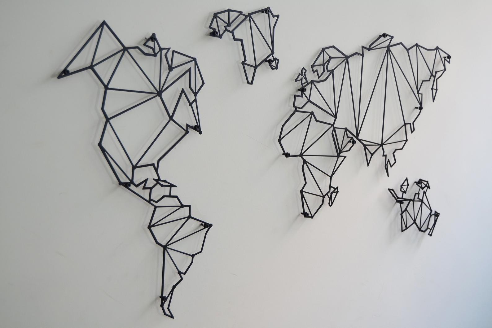 MDF World Map For Livingroom Wall Hanging Decor, 120X75X0.5 Cm - Black